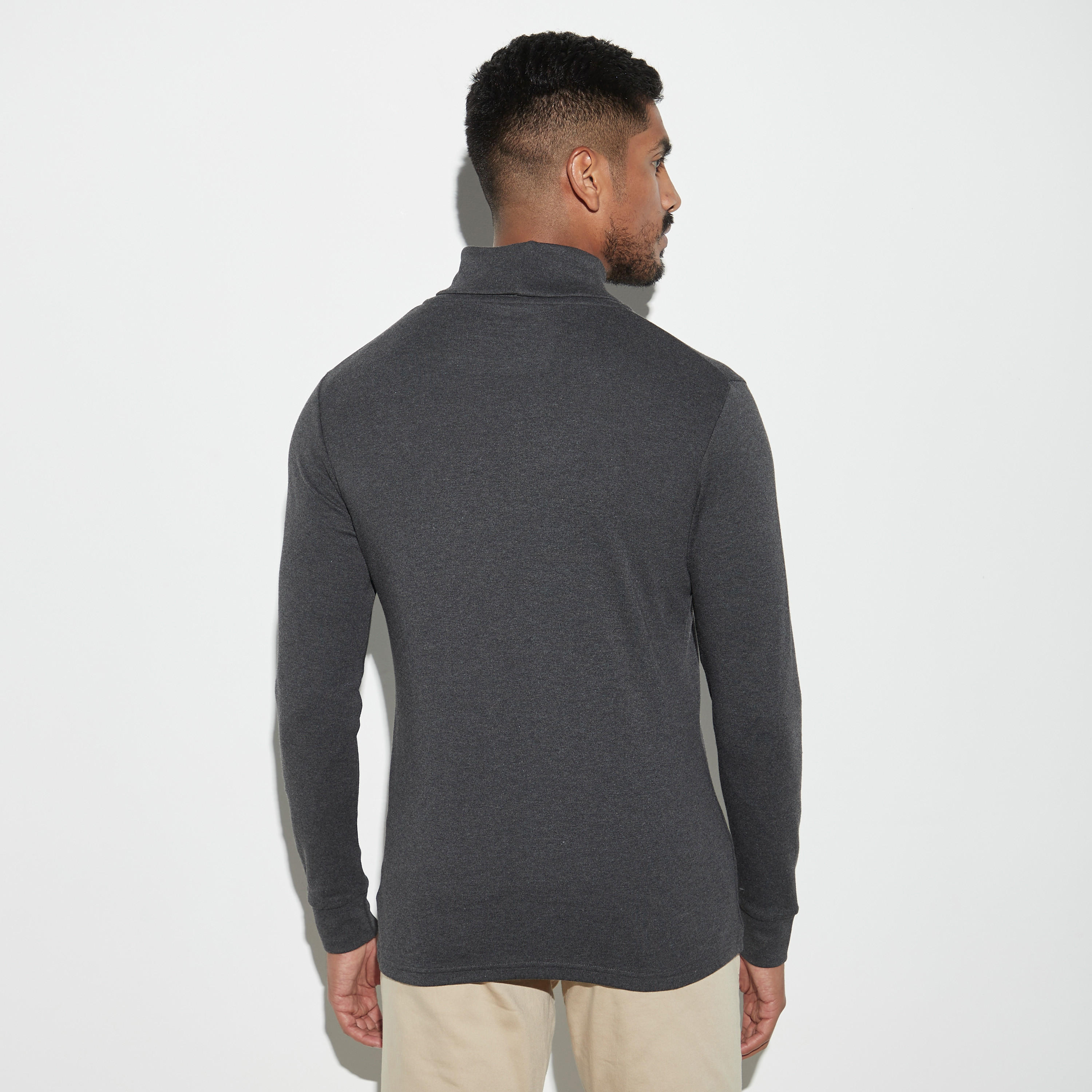 تيشيرت بياقة عالية وأكمام طويلة-men-clothing-tshirtsandpolos-tshirts-image-3