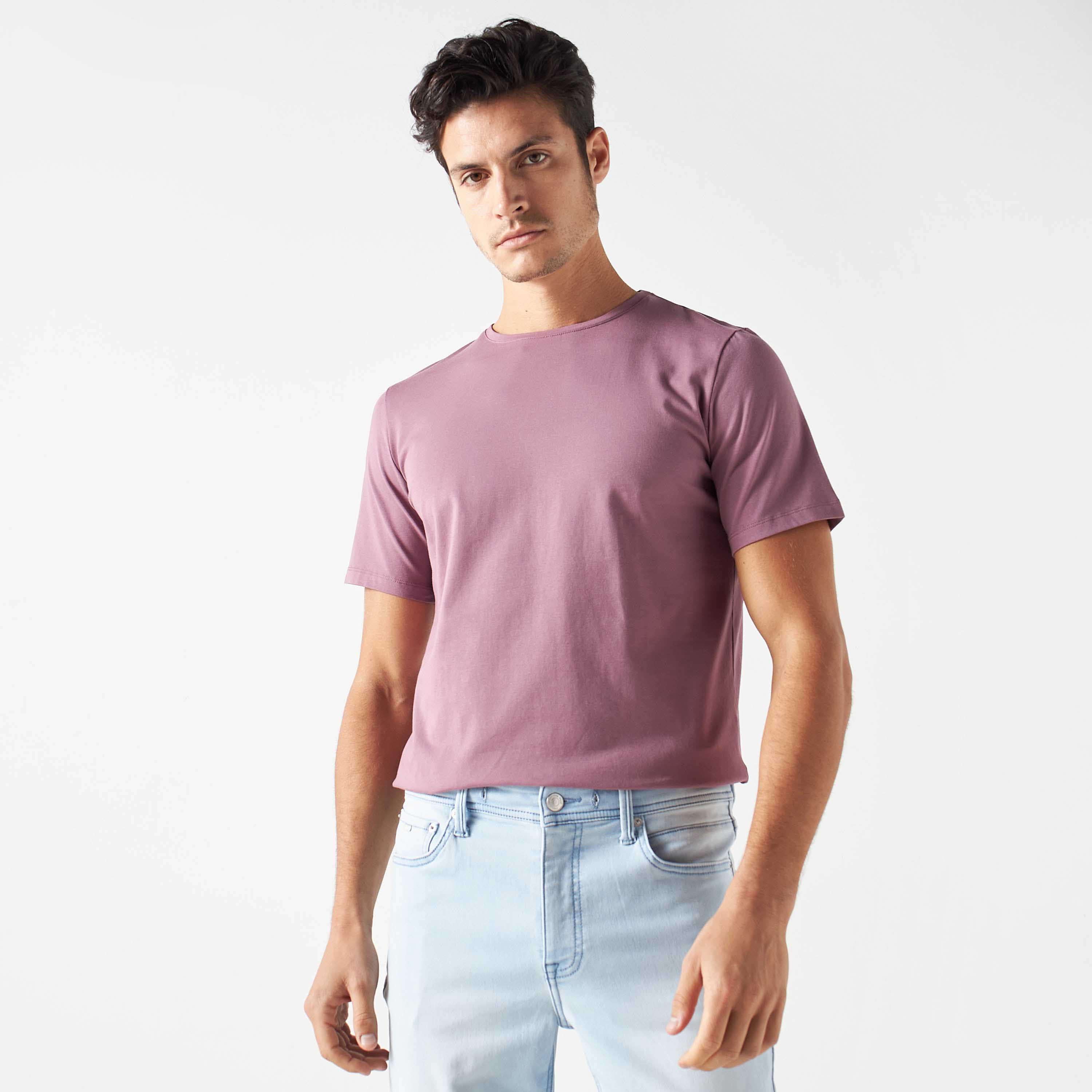 تيشيرت بياقة ضيّقة وأكمام قصيرة-men-clothing-tshirtsandpolos-tshirts-image-1