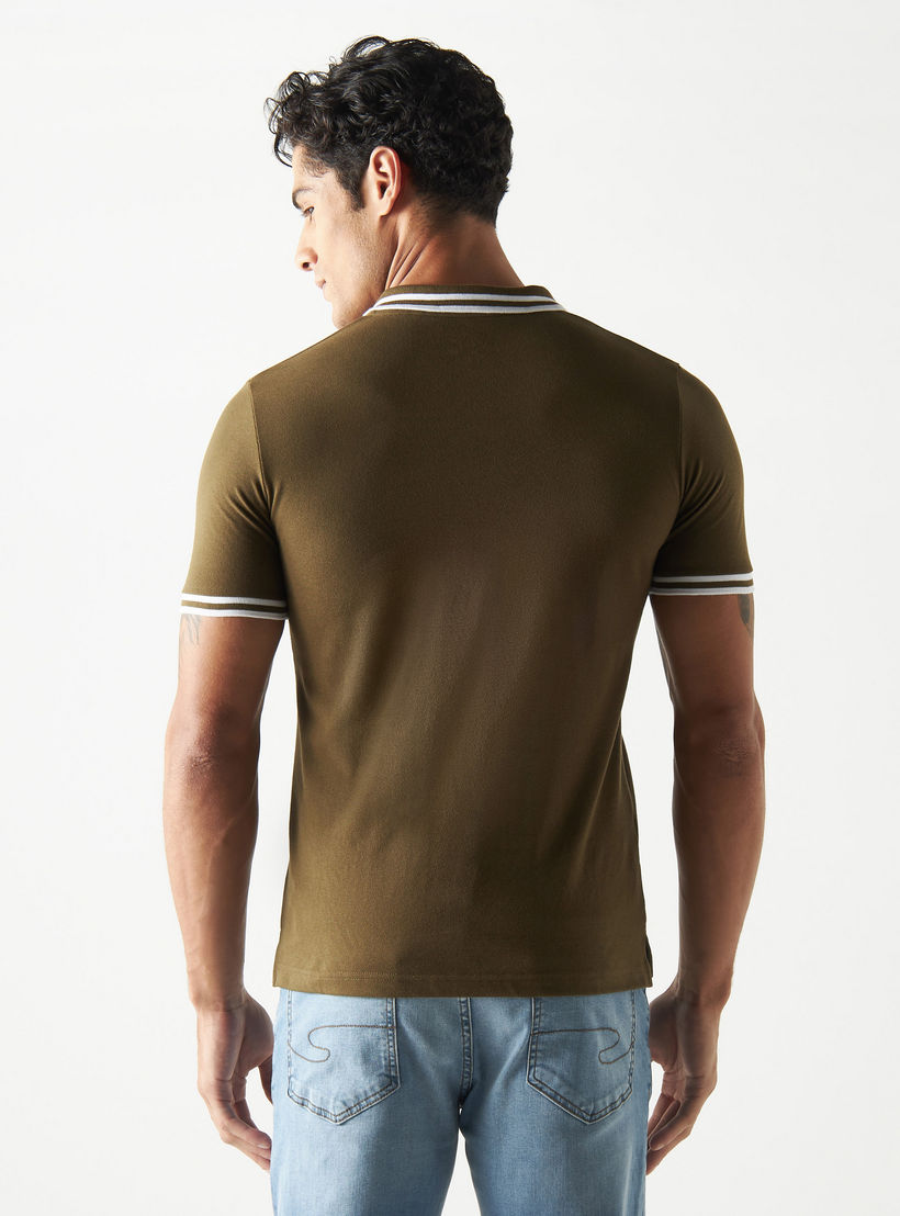 تيشيرت بولو بأكمام قصيرة وخيوط بارزة-men-clothing-tshirtsandpolos-polos-image-4