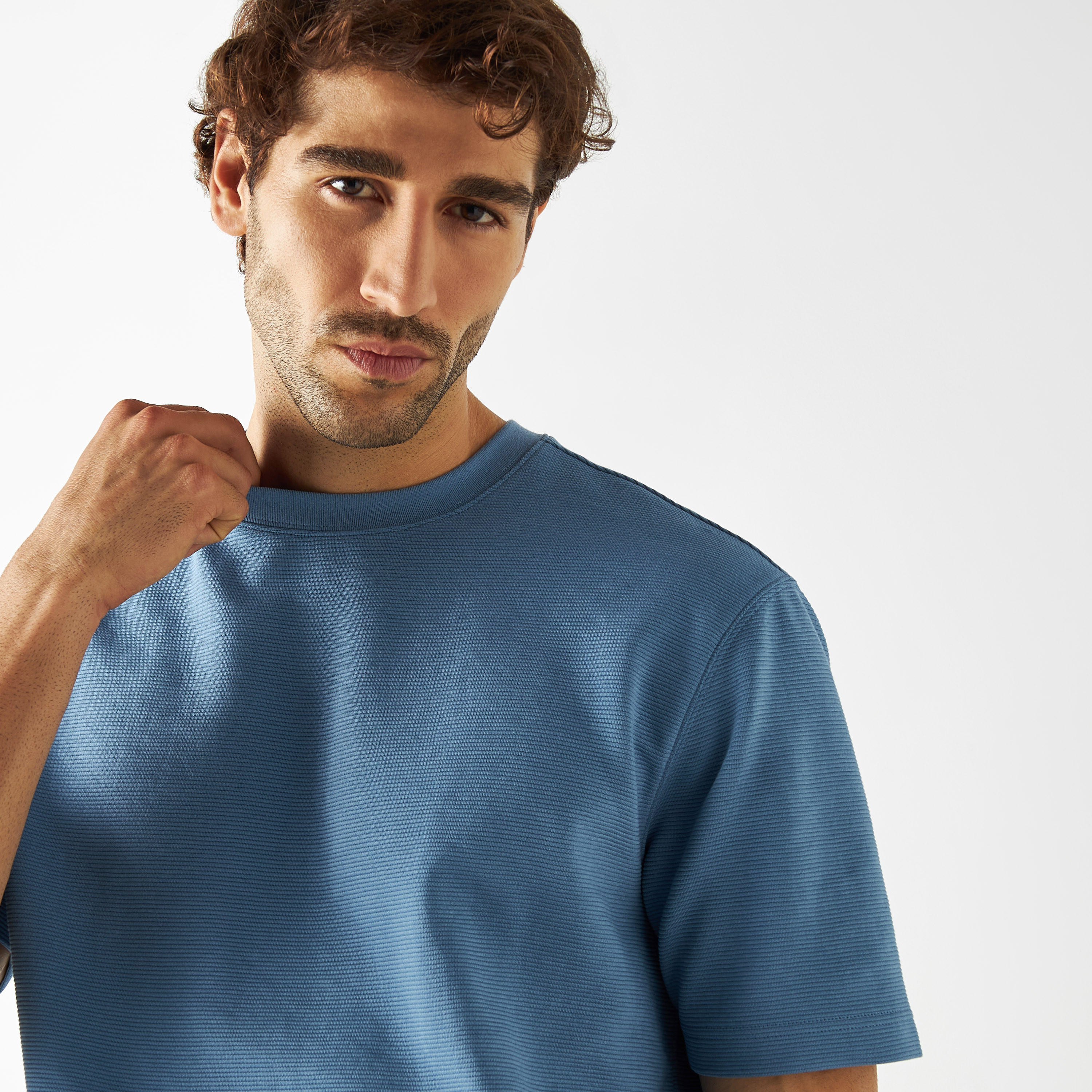 Textured Crew Neck T-shirt with Short Sleeves-men-clothing-tshirtsandpolos-tshirts-image-15
