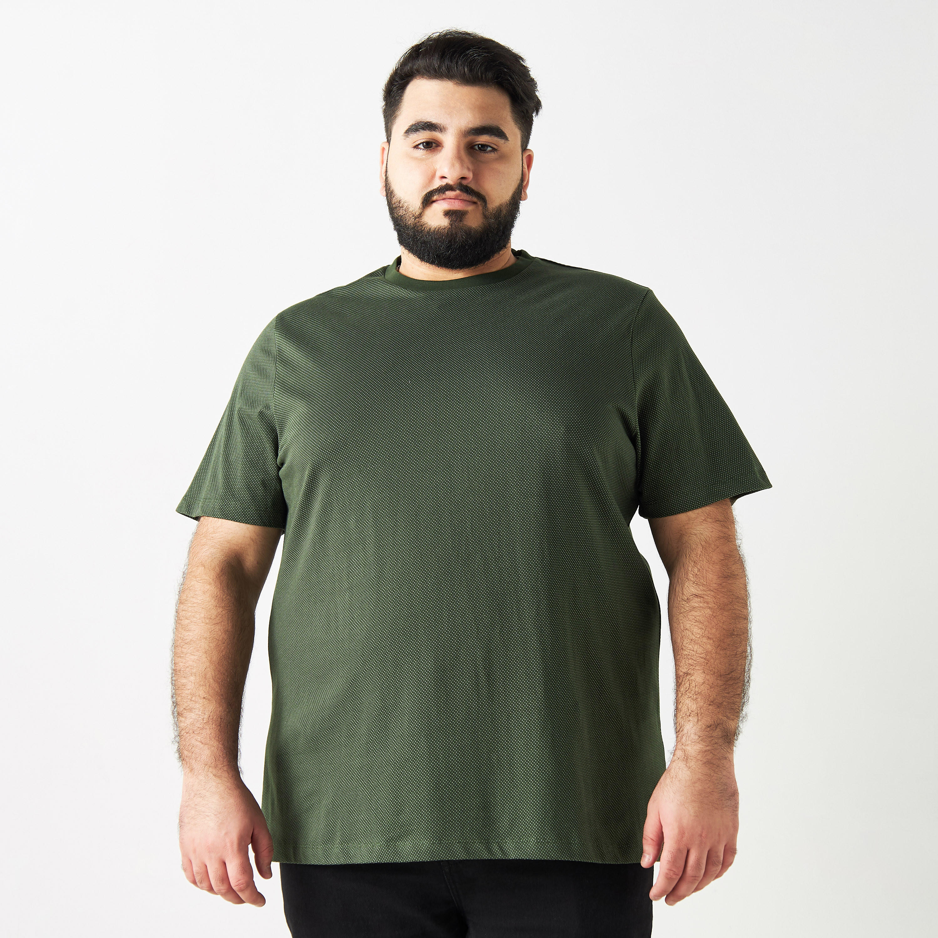 تيشيرت بارز الملمس بياقة ضيّقة وأكمام قصيرة-men-clothing-tshirtsandpolos-tshirts-image-12