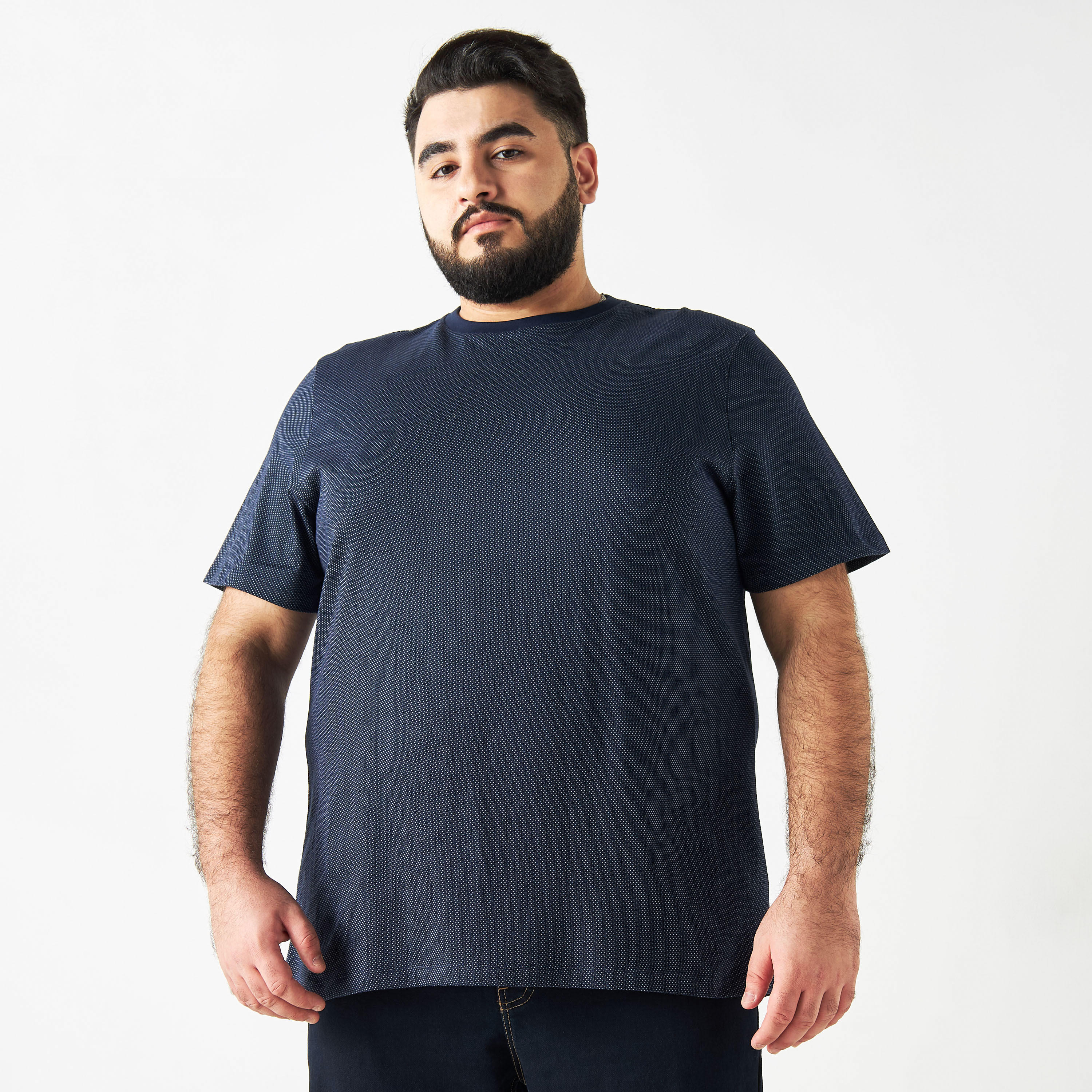 تيشيرت بارز الملمس بياقة ضيّقة وأكمام قصيرة-men-clothing-tshirtsandpolos-tshirts-image-17