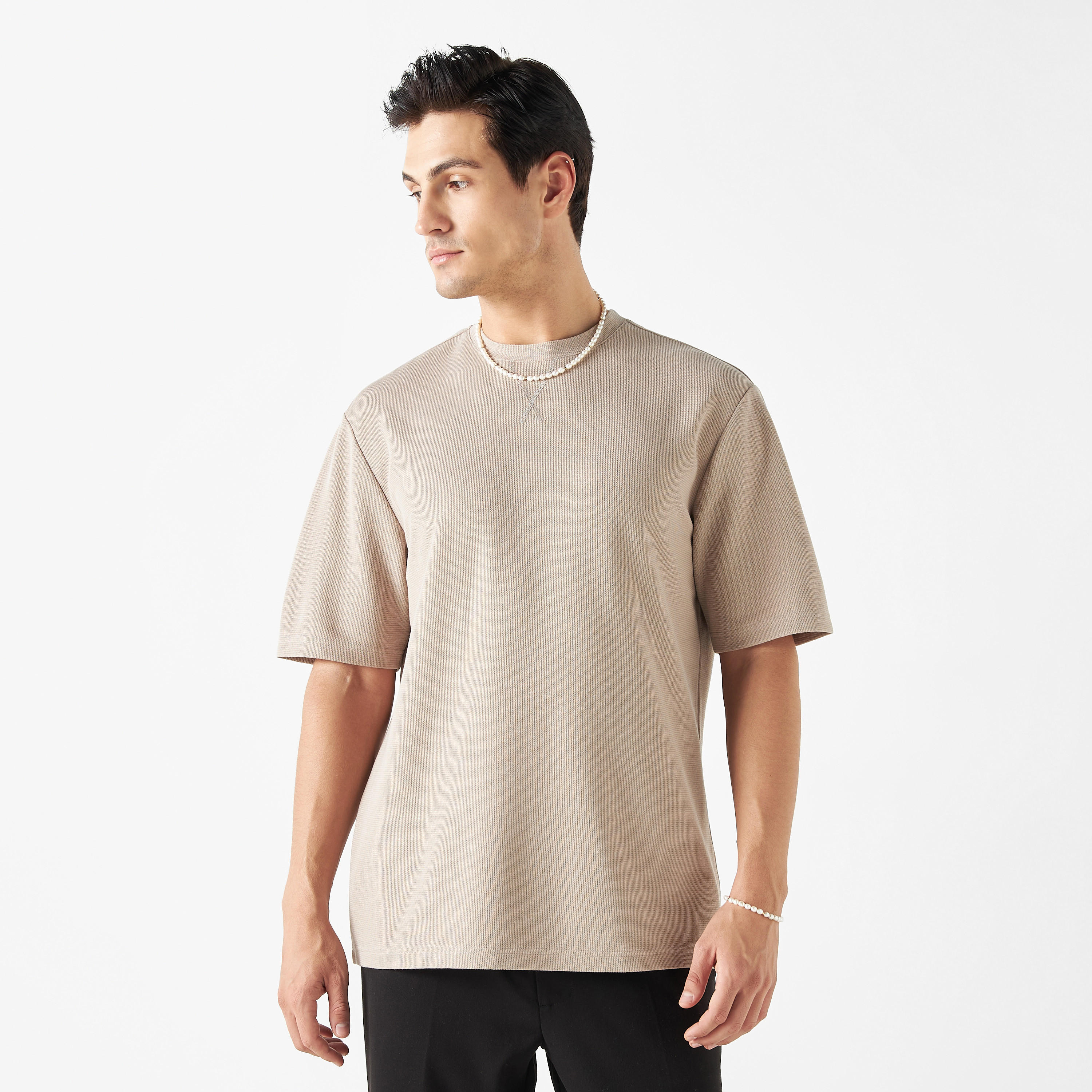 Textured Crew Neck T-shirt with Short Sleeves-men-clothing-tshirtsandpolos-tshirts-image-1