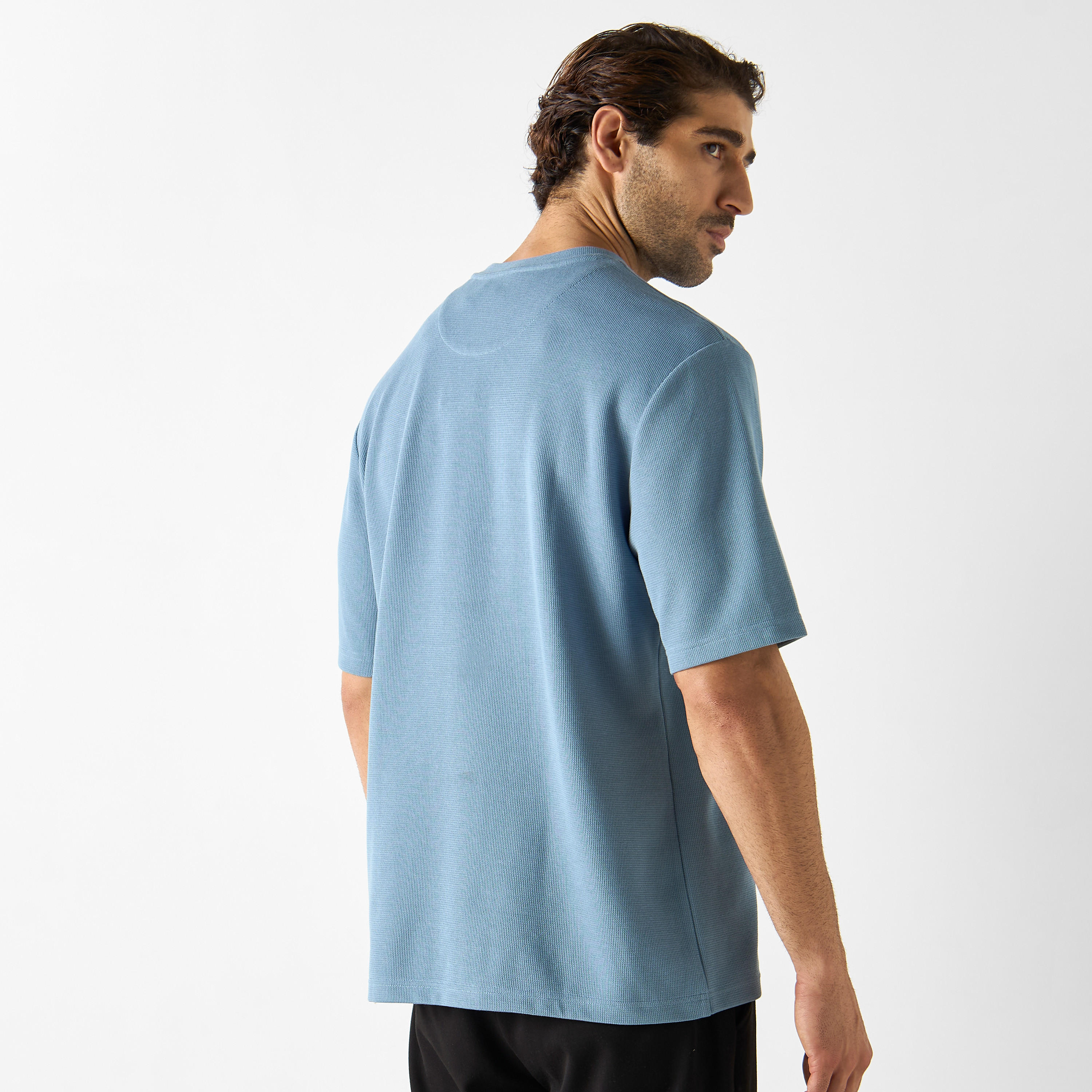 Textured Crew Neck T-shirt with Short Sleeves-men-clothing-tshirtsandpolos-tshirts-image-11