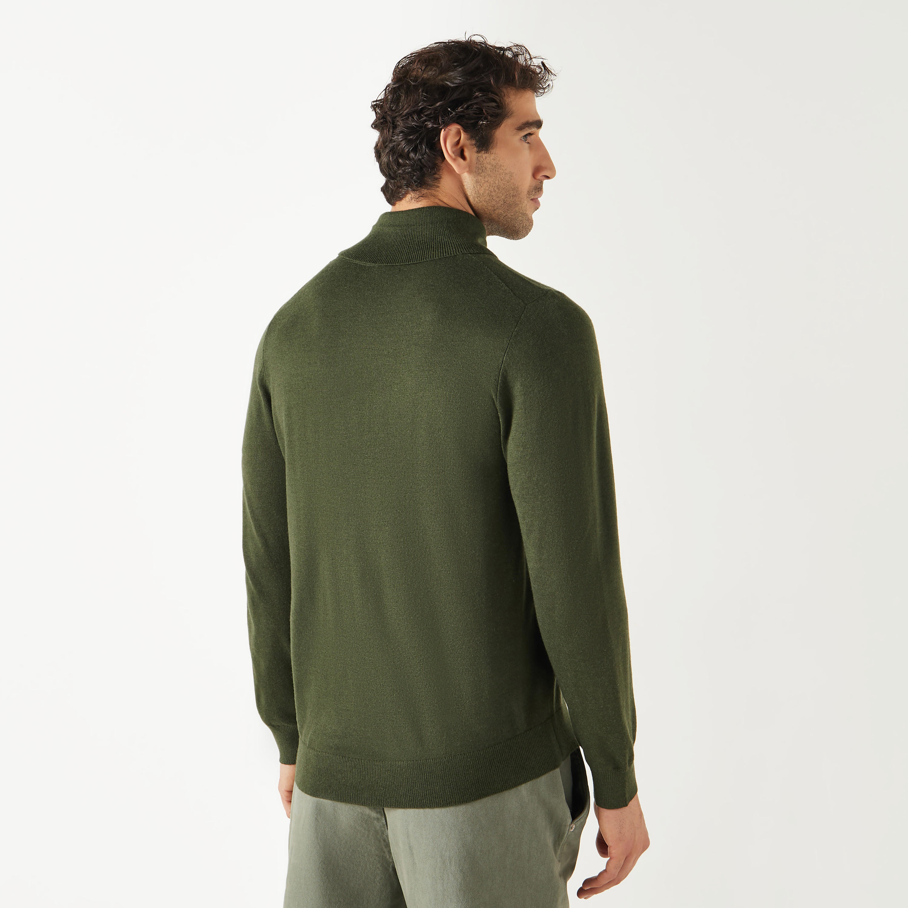 كنزة سادة بياقة عالية وأكمام طويلة-men-clothing-sweatersandpullovers-image-15