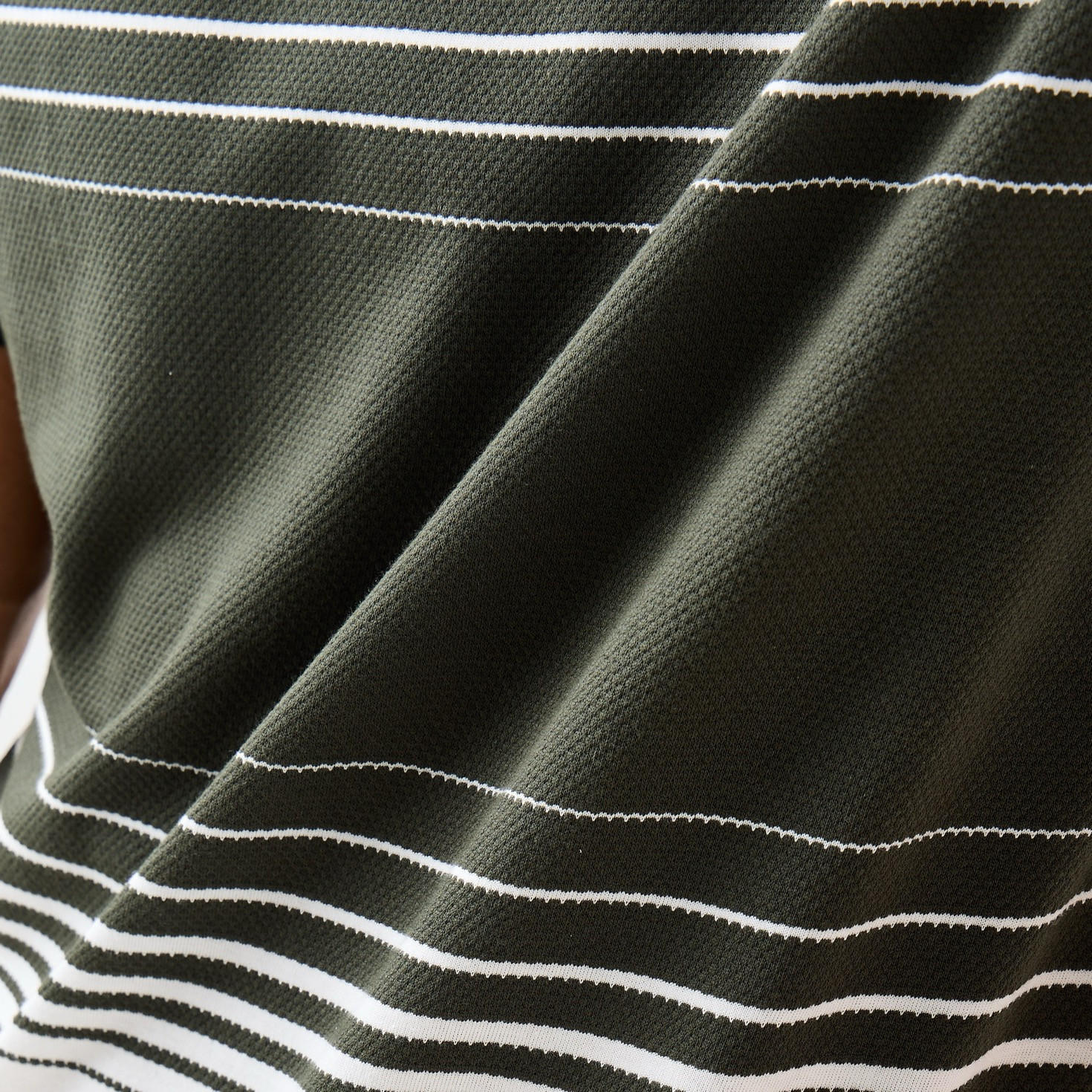 تيشيرت بطبعات وقصة مريحة-men-clothing-tshirtsandpolos-tshirts-image-1