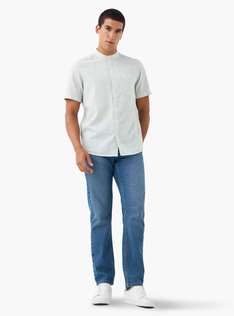 قميص مقلّم من مزيج الكتان بياقة ماندارين-men-clothing-shirts-image-2