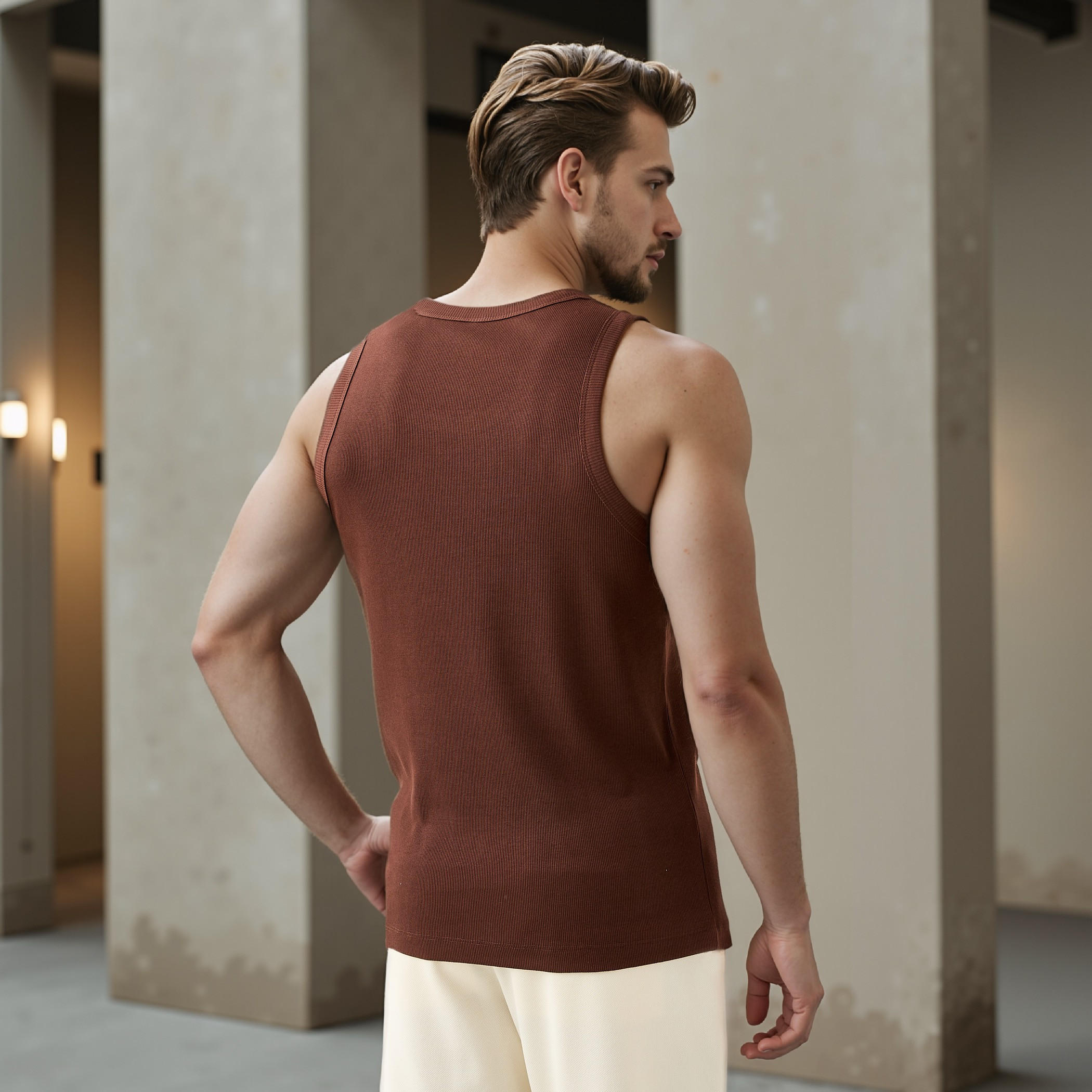 فيست دون أكمام مضلع مع ياقة مستديرة-men-clothing-tshirtsandpolos-vests-image-3