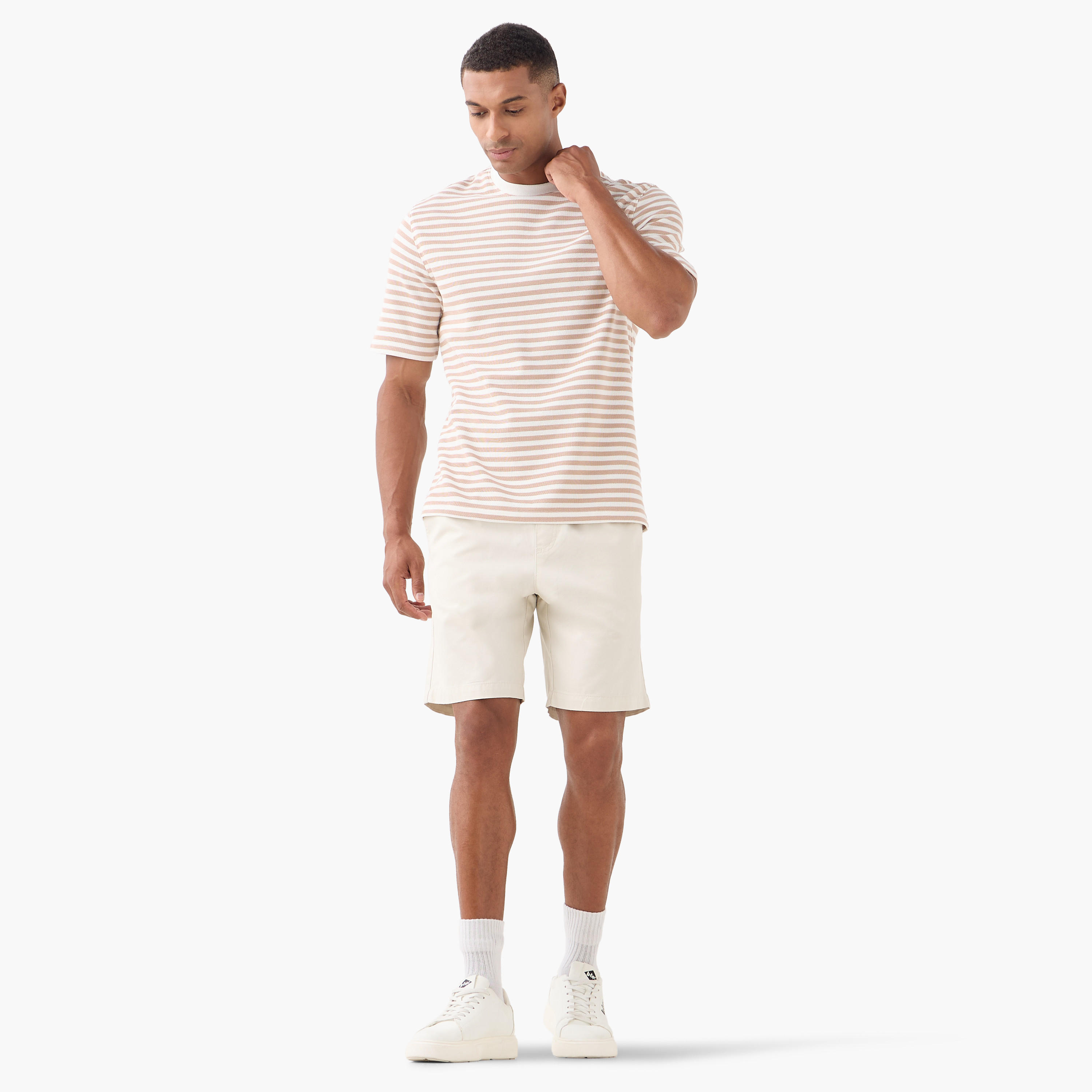 تيشيرت مخطط بقصة مريحة-men-clothing-tshirtsandpolos-tshirts-image-4
