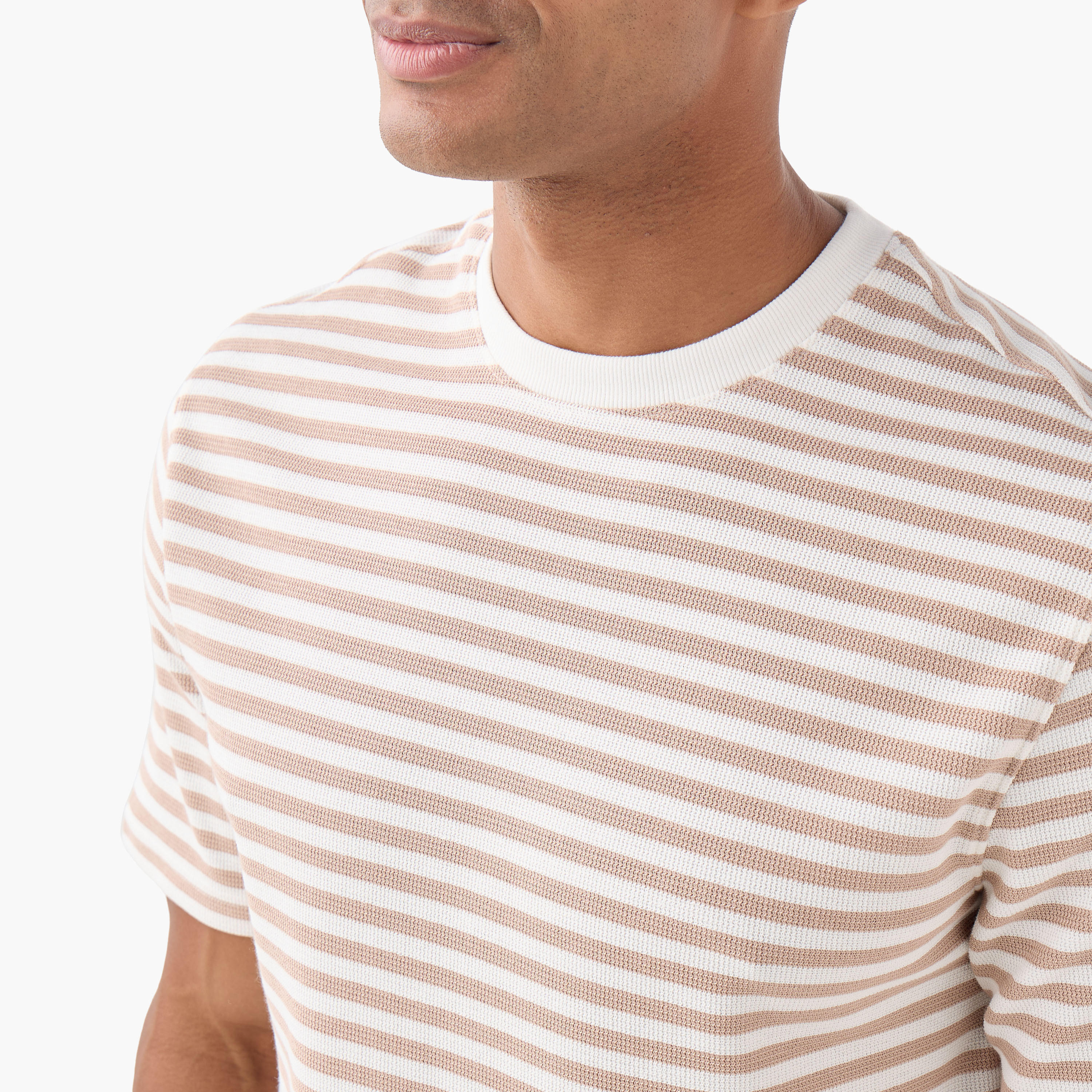 تيشيرت مخطط بقصة مريحة-men-clothing-tshirtsandpolos-tshirts-image-2