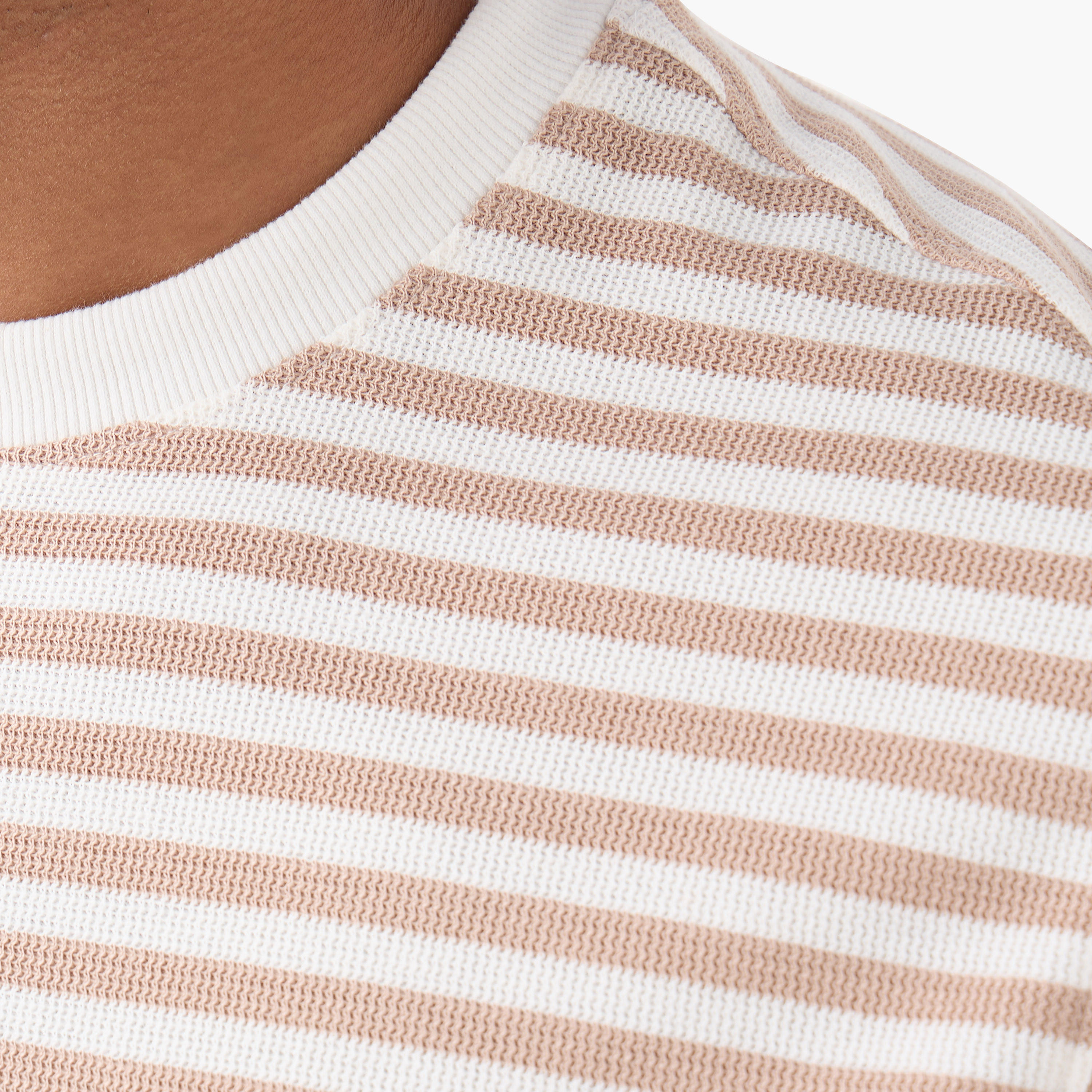 تيشيرت مخطط بقصة مريحة-men-clothing-tshirtsandpolos-tshirts-image-1