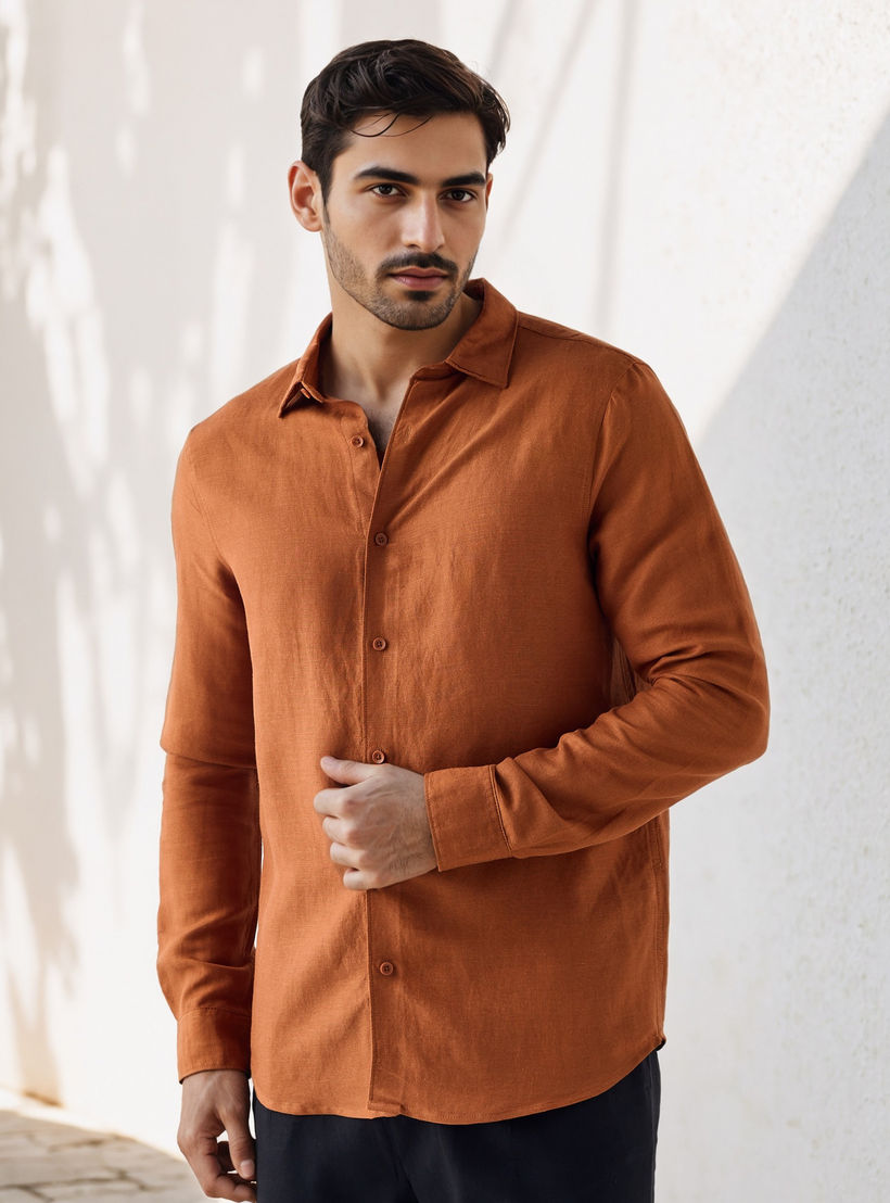 قميص من مزيج الكتان بقصة عادية-men-clothing-shirts-image-5