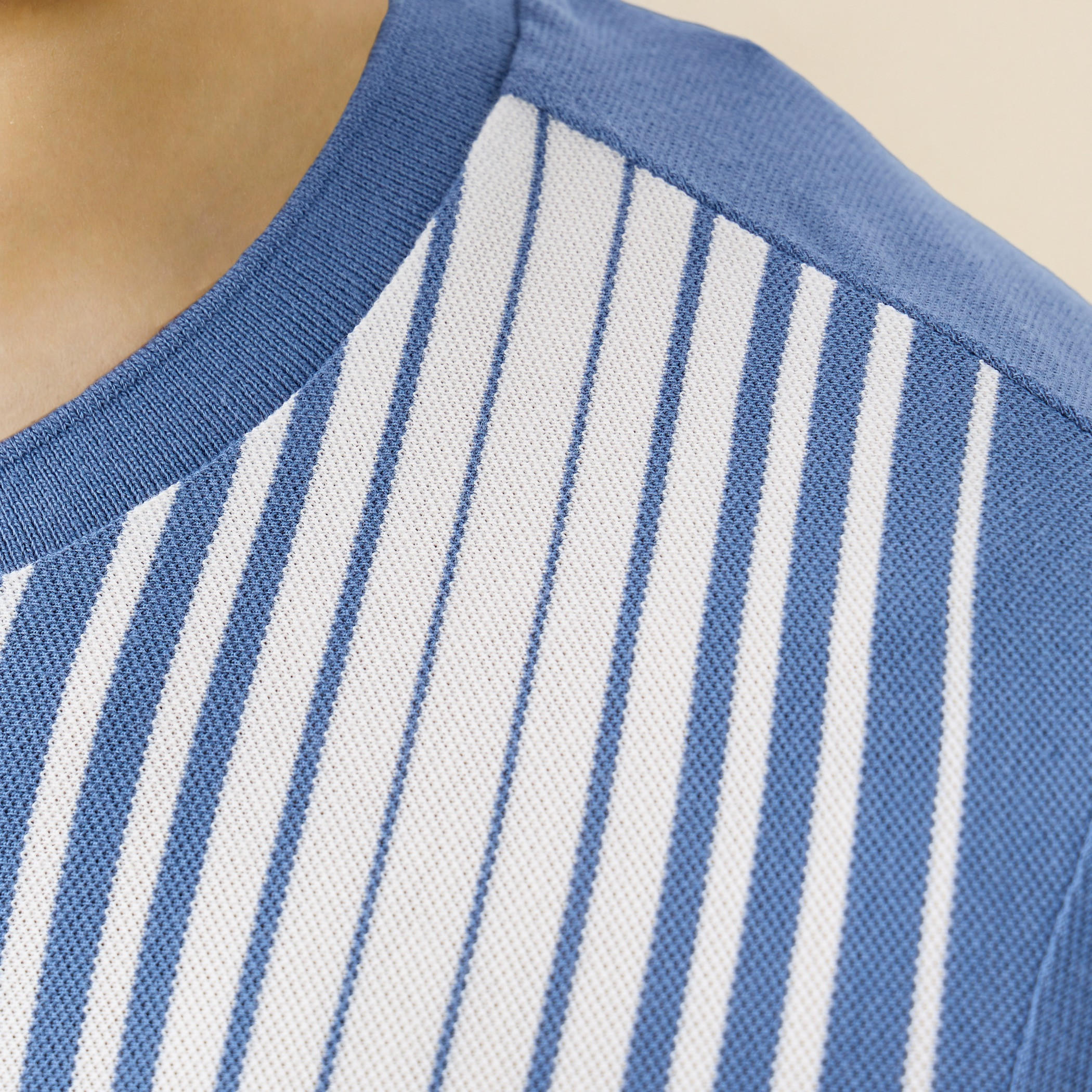 تيشيرت أومبري مقلم بياقة ضيقة-men-clothing-tshirtsandpolos-tshirts-image-5