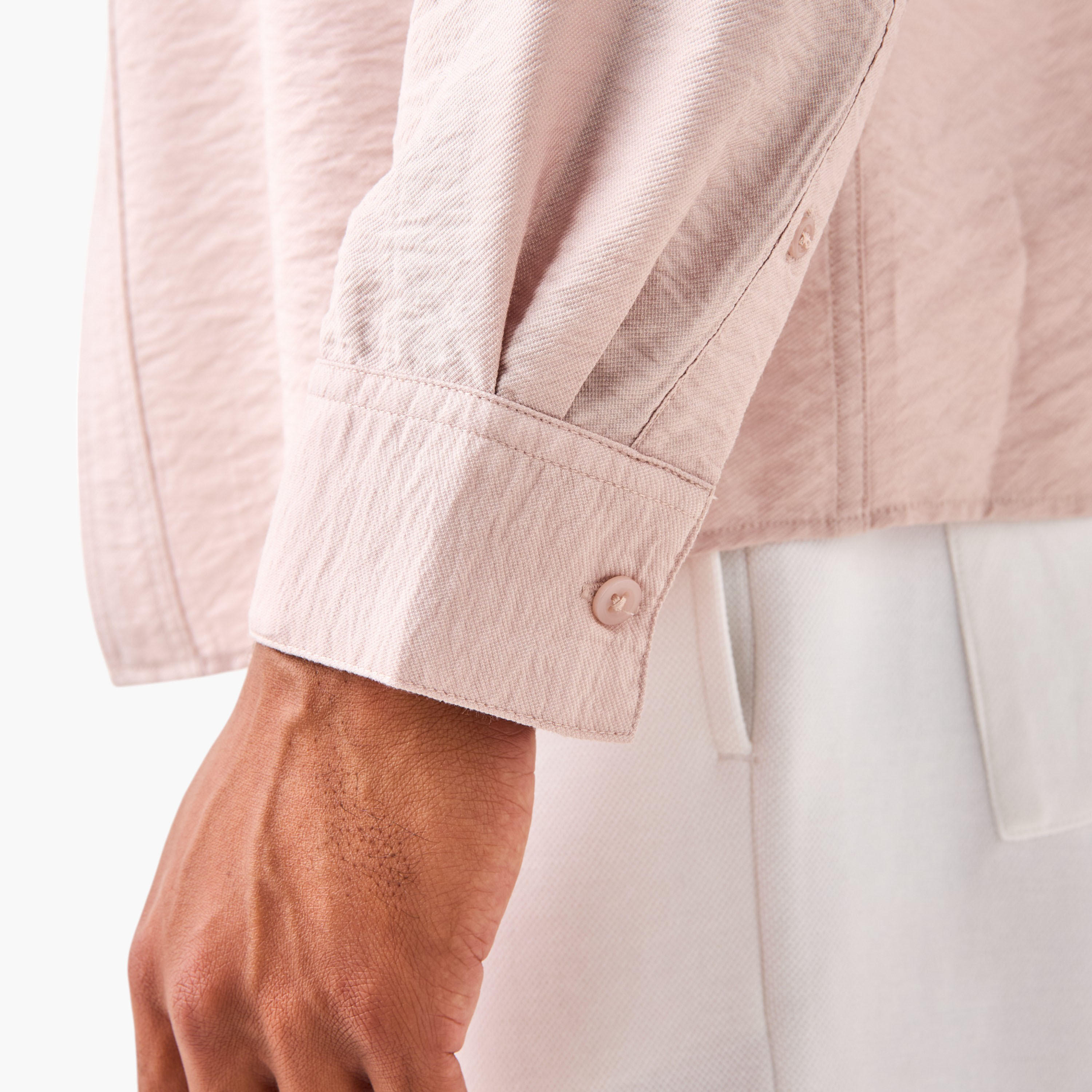 قميص مجعّد بارز الملمس بياقة عادية وقصّة عادية-men-clothing-shirts-image-2