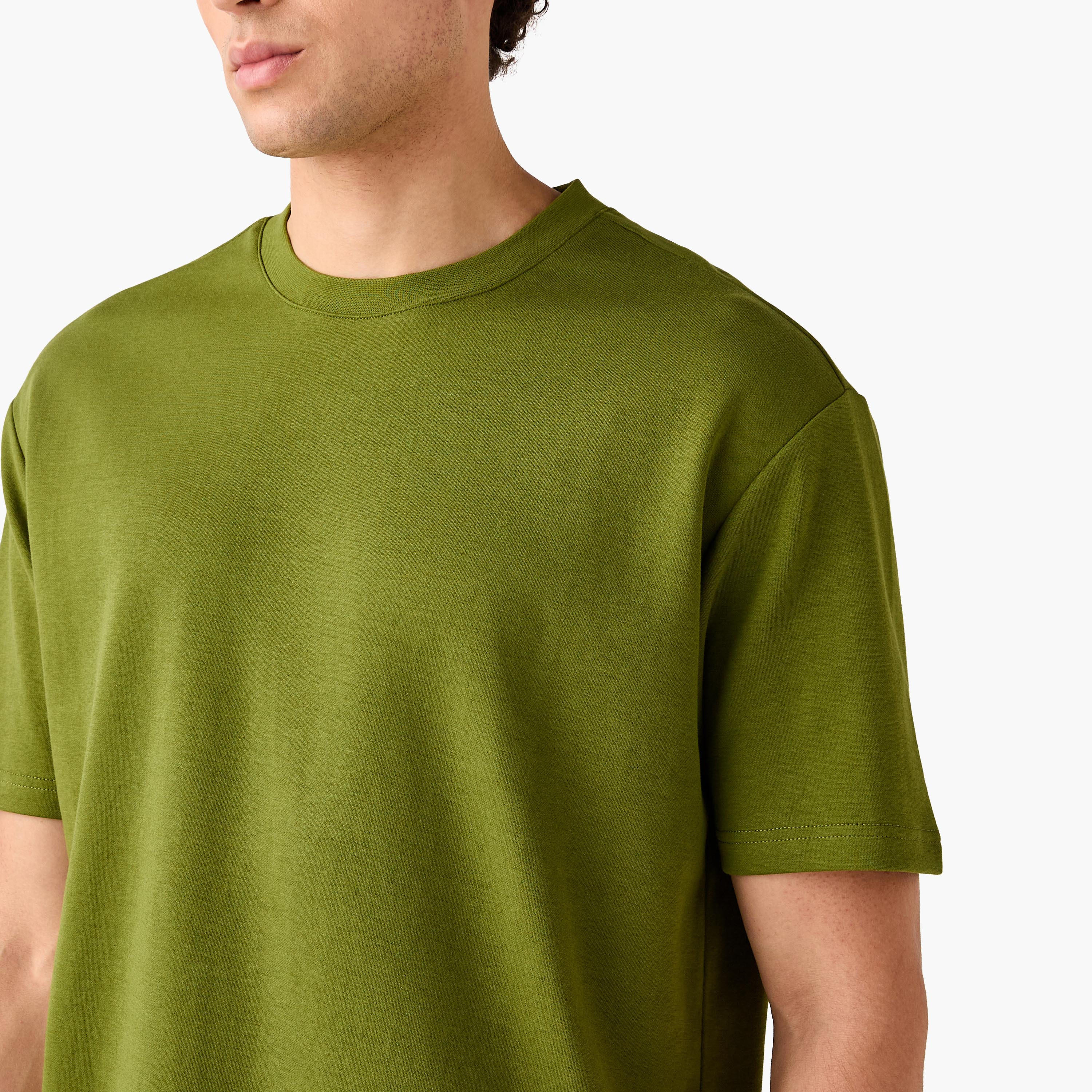 Relaxed Fit Crew Neck T-shirt-men-clothing-tshirtsandpolos-tshirts-image-4