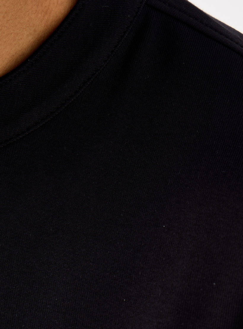 Regular Fit Henley Neck T-shirt-men-clothing-tshirtsandpolos-tshirts-image-5