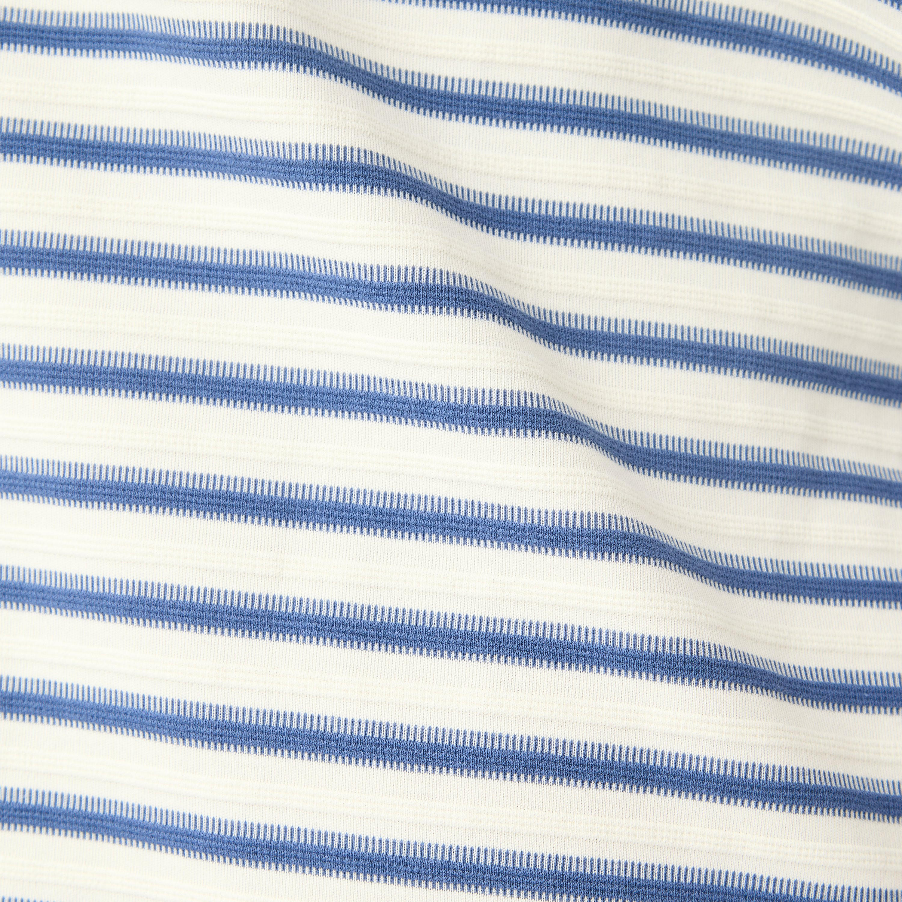 تيشيرت عثماني مخطط بياقة ضيقة-men-clothing-tshirtsandpolos-tshirts-image-1