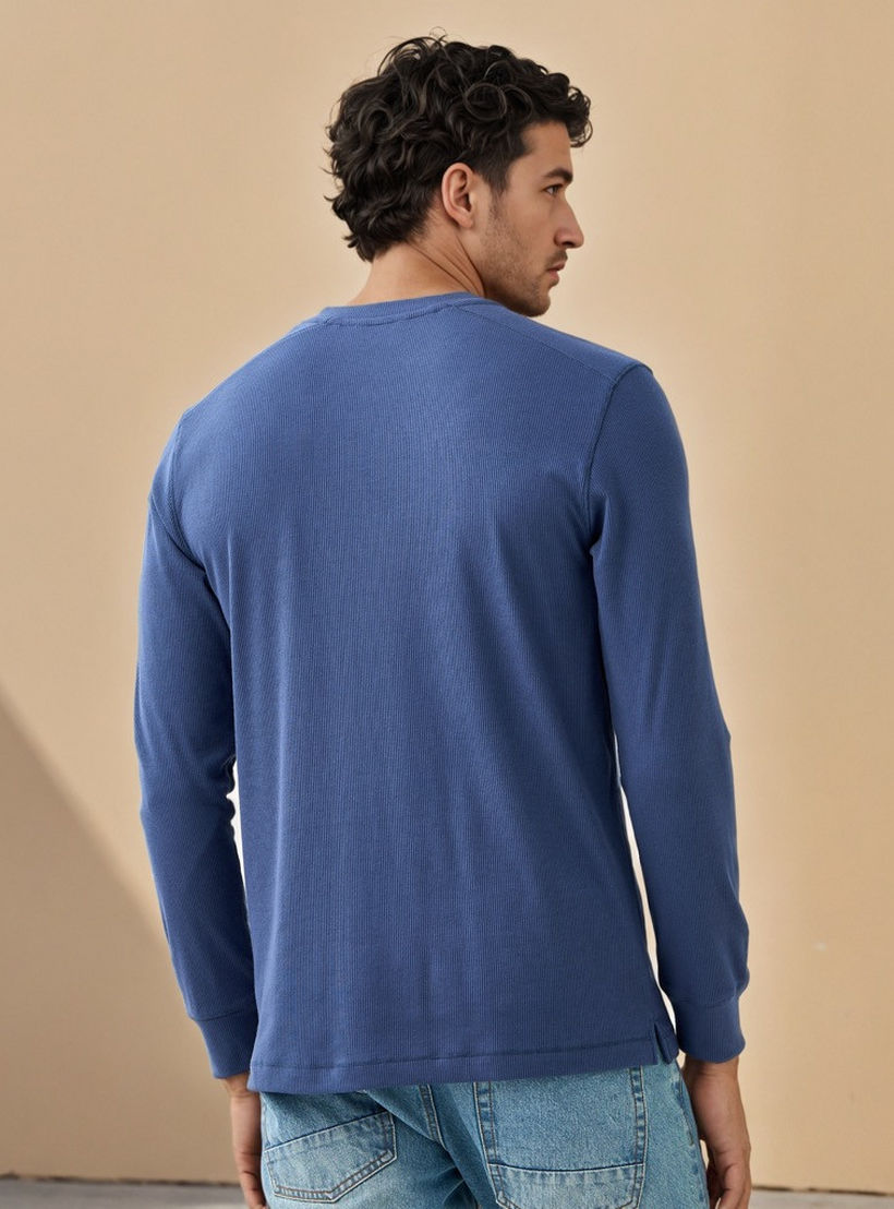 Regular Fit Textured T-shirt-men-clothing-tshirtsandpolos-tshirts-image-3