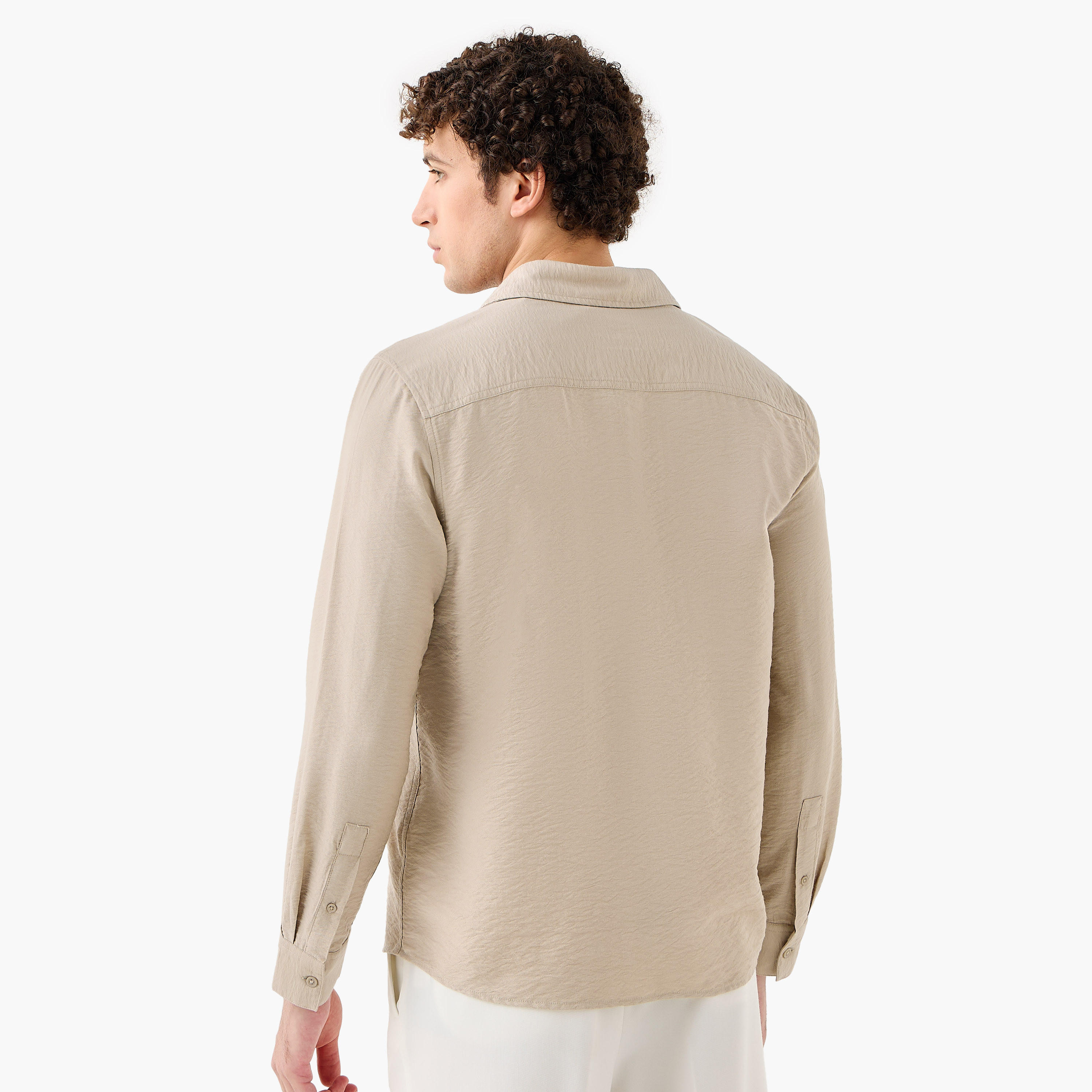 قميص رجالي قصة عادية بياقة وملمس مجعد بارز وأكمام طويلة-men-clothing-shirts-image-3
