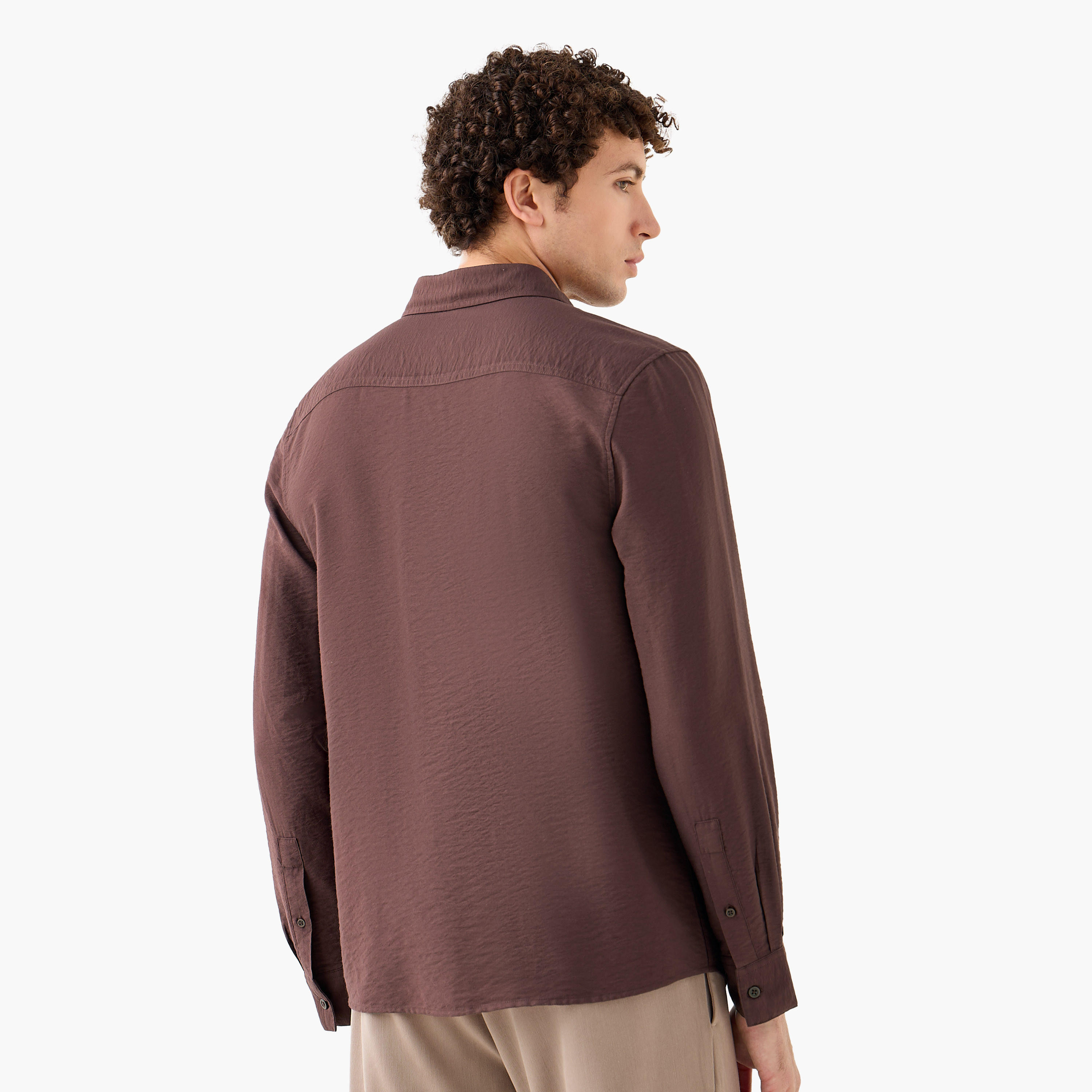 قميص رجالي قصة عادية بياقة وملمس مجعد بارز وأكمام طويلة-men-clothing-shirts-image-3