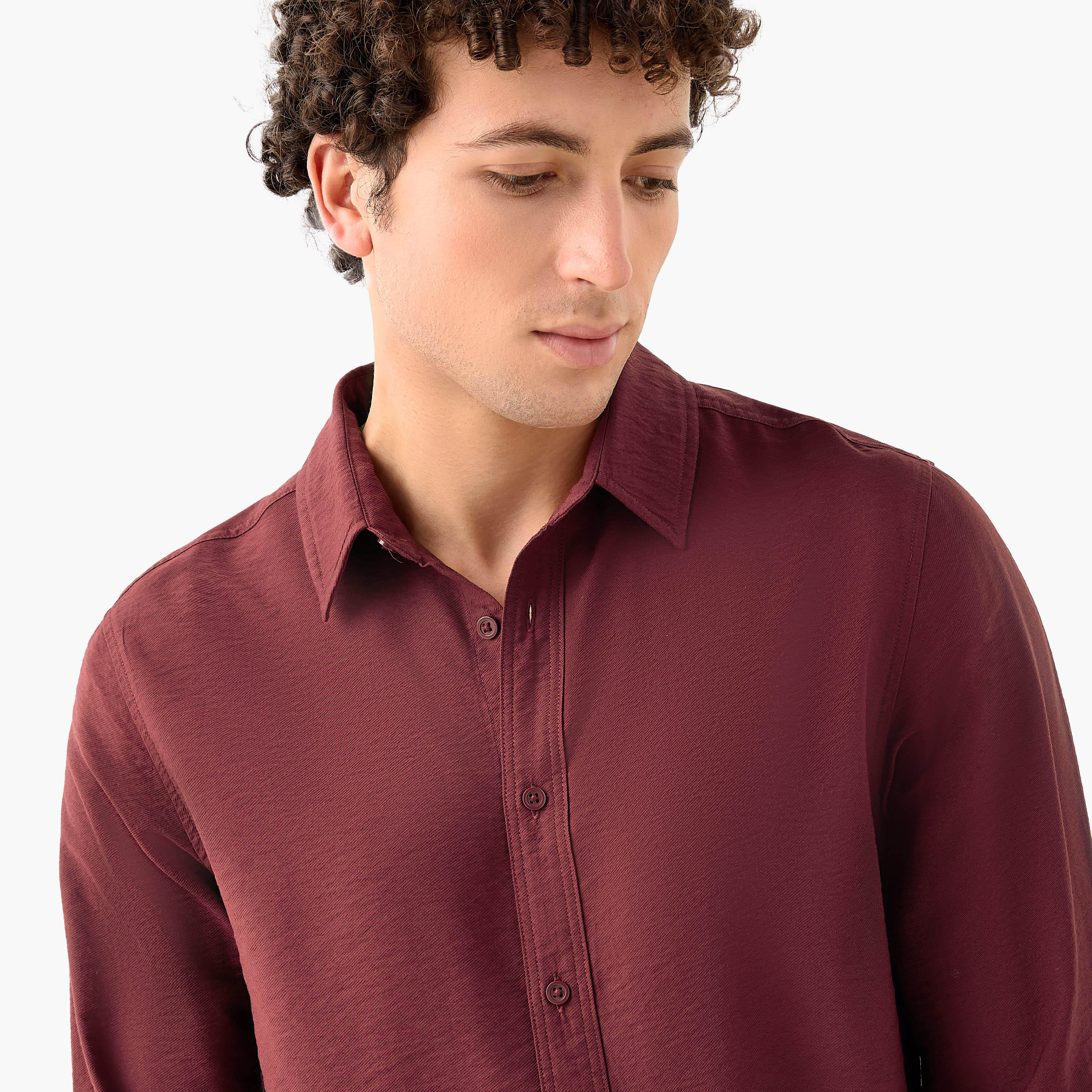 قميص رجالي قصة عادية بياقة وملمس مجعد بارز وأكمام طويلة-men-clothing-shirts-image-2