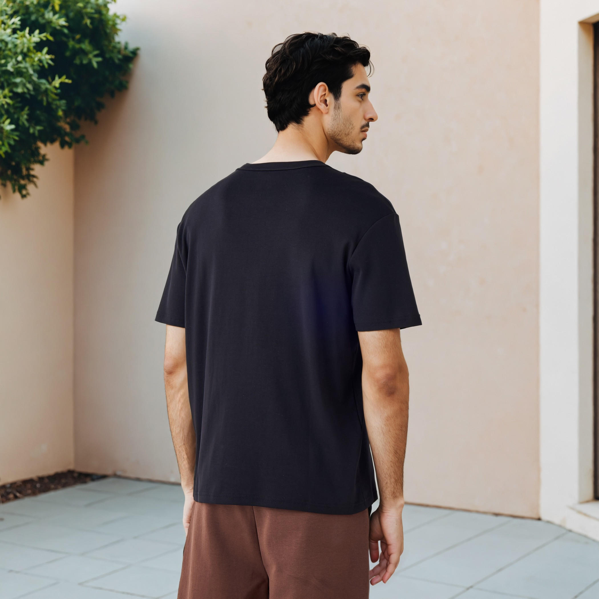 Relaxed Fit Crew Neck T-shirt-men-clothing-tshirtsandpolos-tshirts-image-3