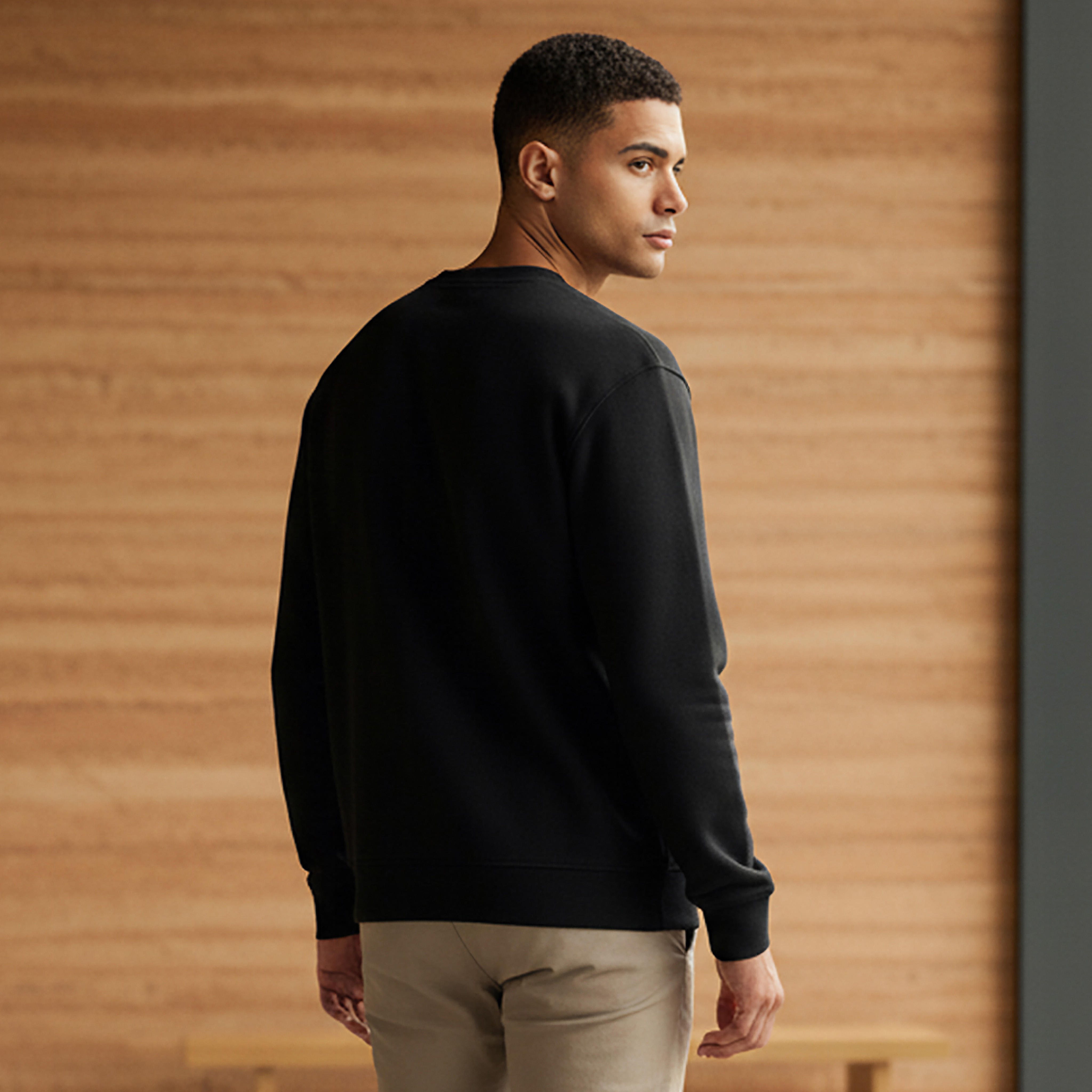 سويت شيرت ناعم الملمس بقصّة عادية للرجال-men-winterwear-hoodiesandsweatshirts-image-3