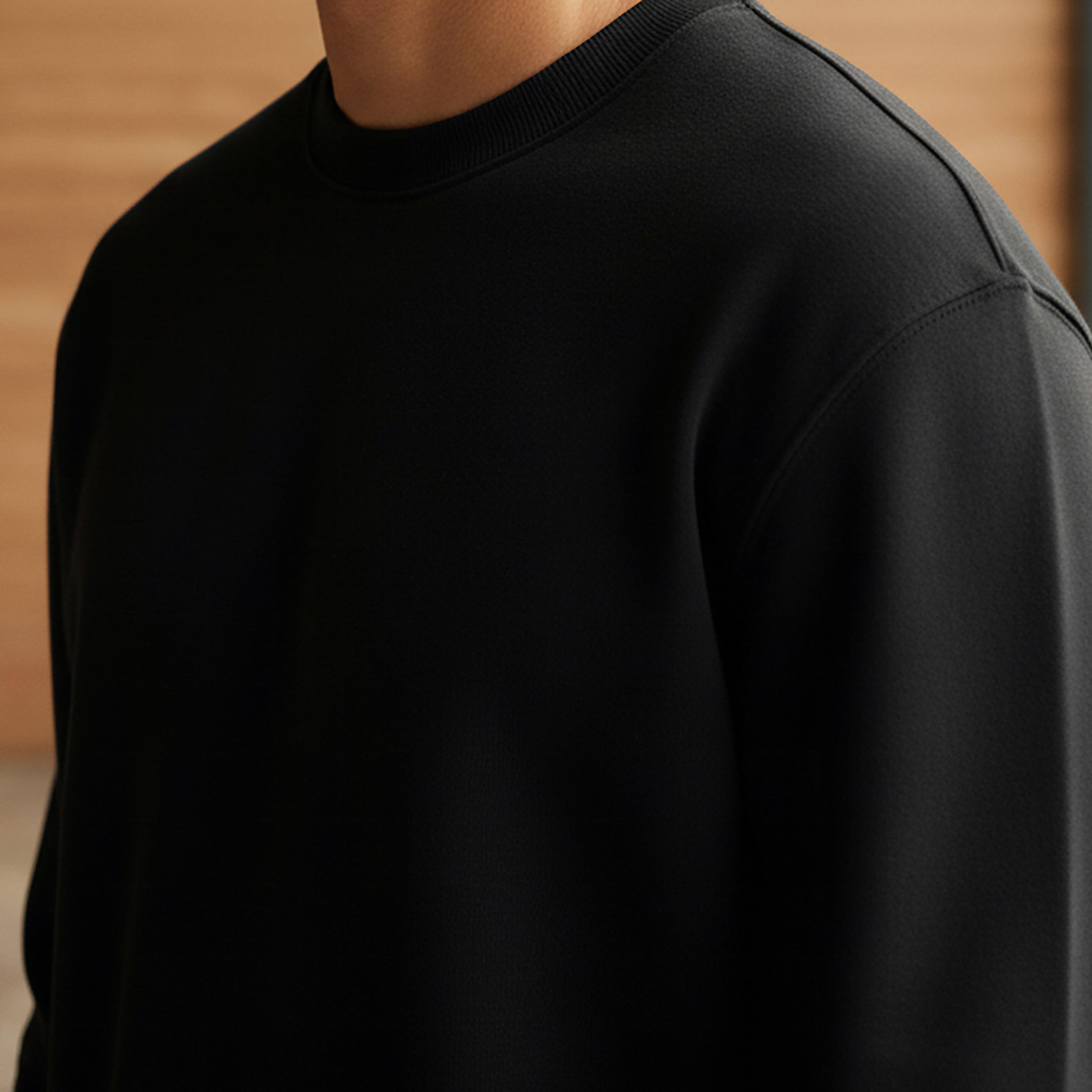 سويت شيرت ناعم الملمس بقصّة عادية للرجال-men-winterwear-hoodiesandsweatshirts-image-2