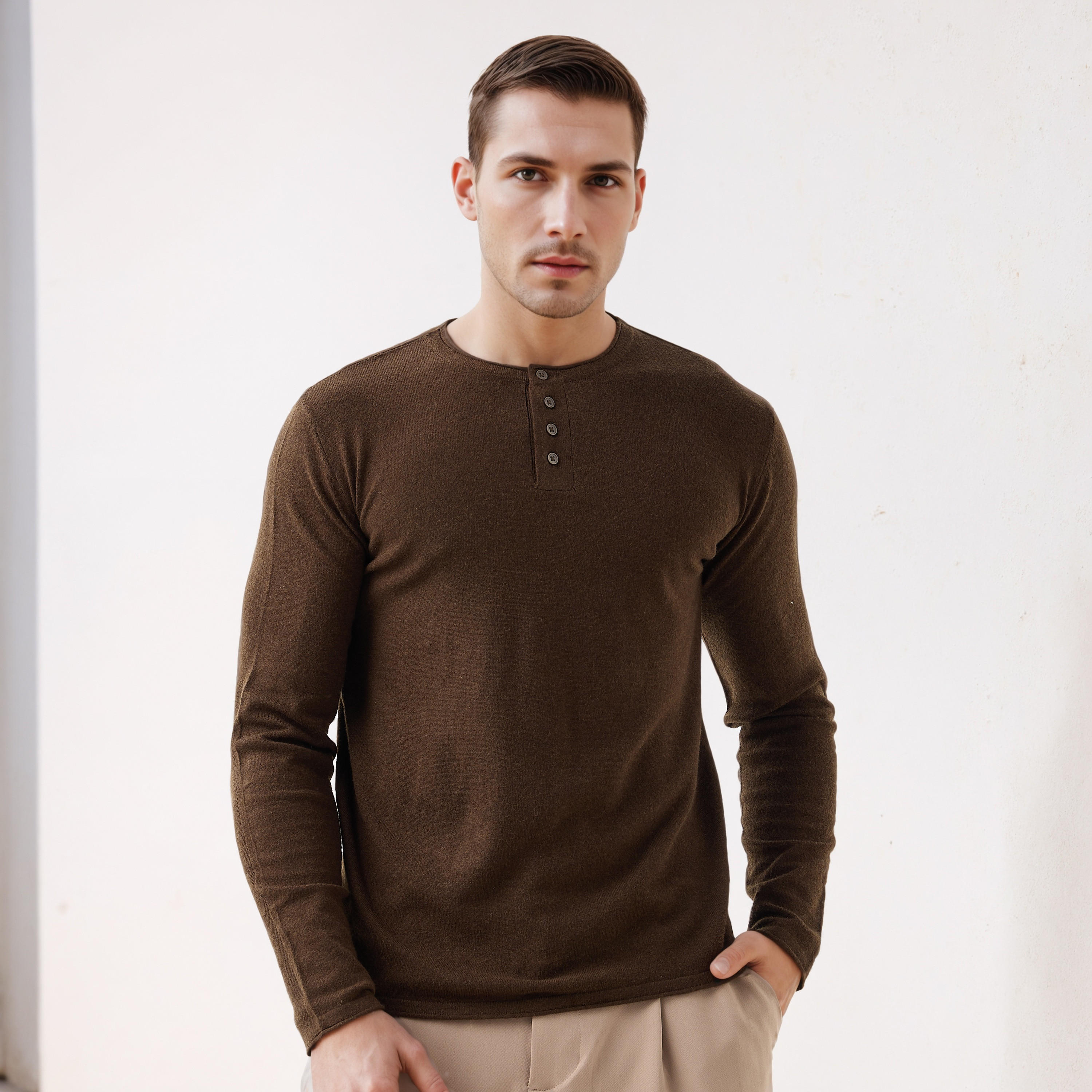 كنزة بياقة هينلي وأكمام طويلة-men-clothing-sweatersandpullovers-image-1
