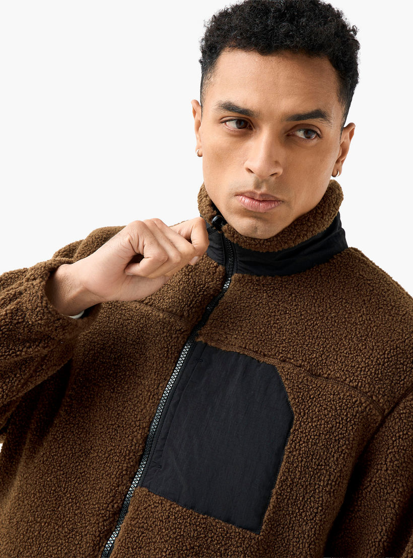 Men Regular Fit Reversible Fleece Jacket-men-clothing-jacketsandblazers-jackets-image-7