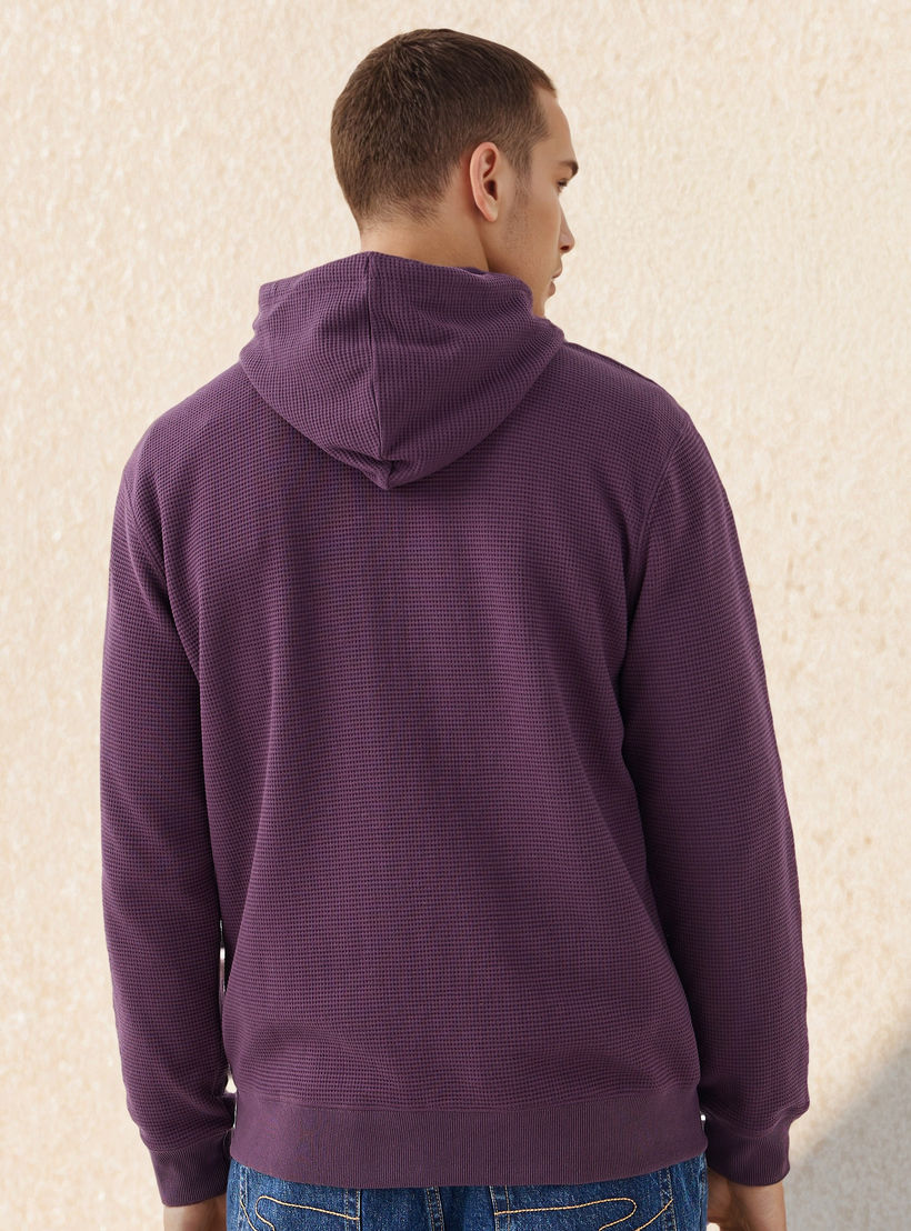 هودي مزيج قطني بقصة عادية بارز الملمس على شكل وافل للرجال-men-winterwear-hoodiesandsweatshirts-image-3