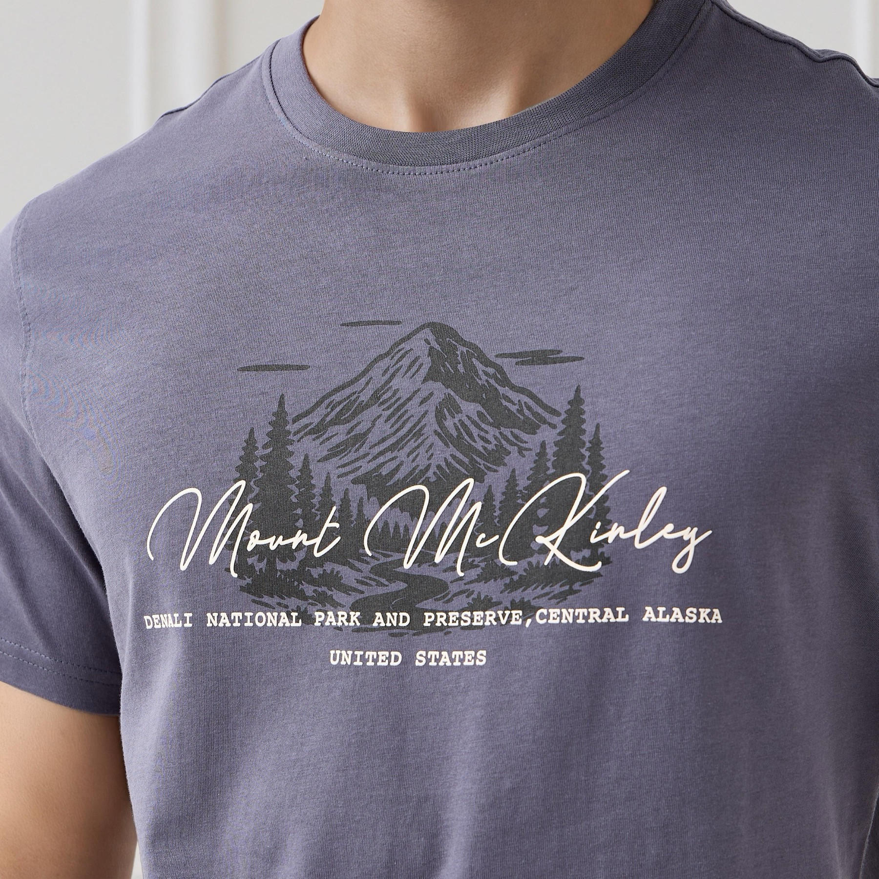 Men Slim Fit Crew Neck Short Sleeves Sketch Print T-shirt-men-clothing-tshirtsandpolos-tshirts-image-5