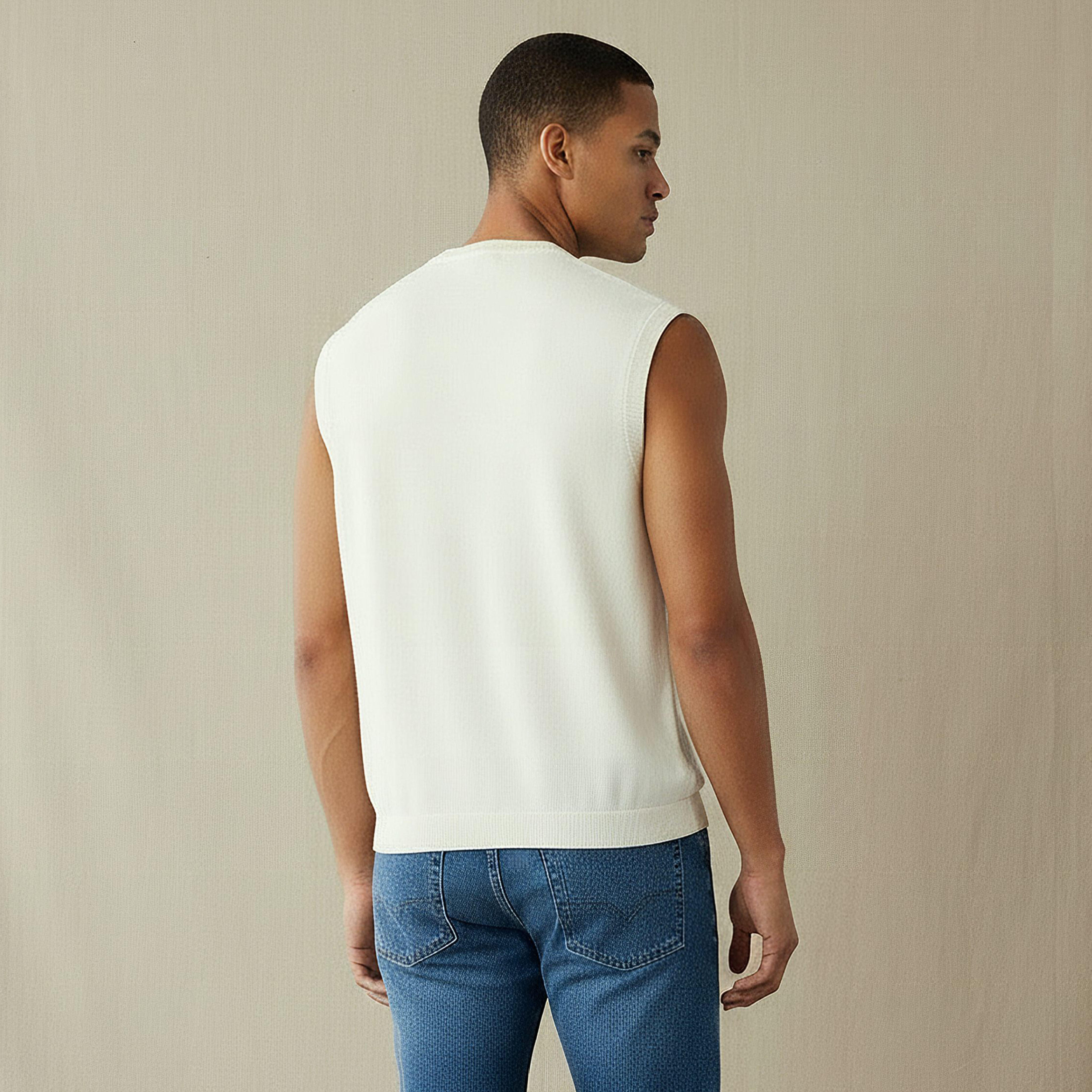 كنزة دون أكمام بياقة ضيقة للرجال-men-clothing-sweatersandpullovers-image-3