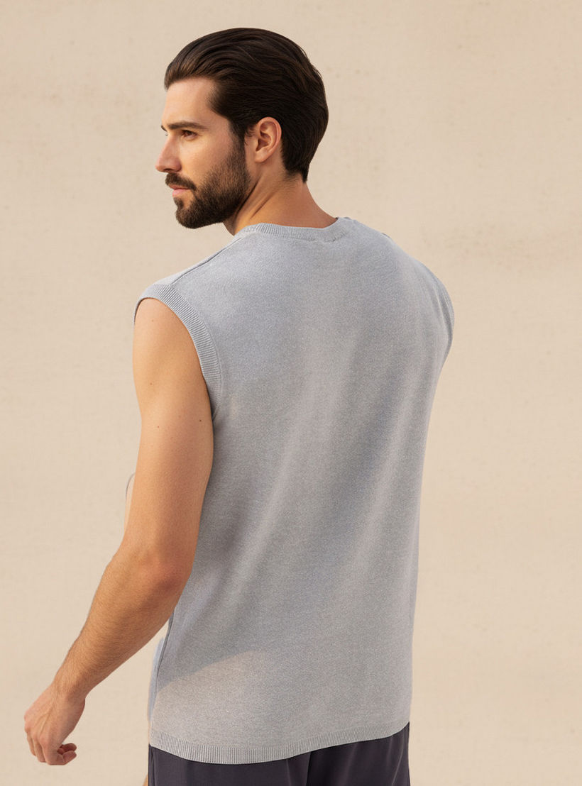 كنزة دون أكمام بياقة ضيقة للرجال-men-clothing-sweatersandpullovers-image-3