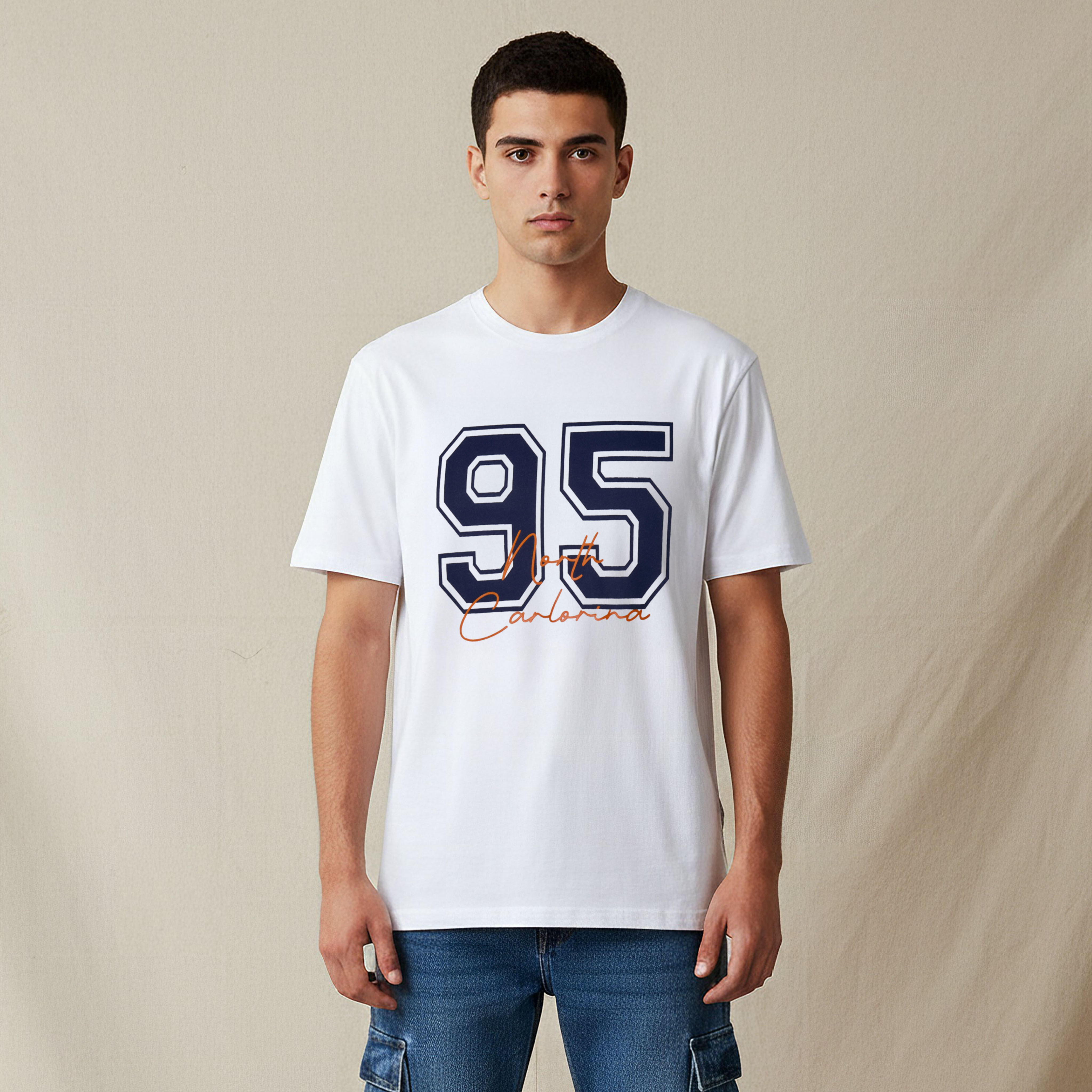 تيشيرت رجالي بقصة ضيقة وطبعات فارستي وياقة ضيقة وأكمام قصيرة-men-clothing-tshirtsandpolos-tshirts-image-1