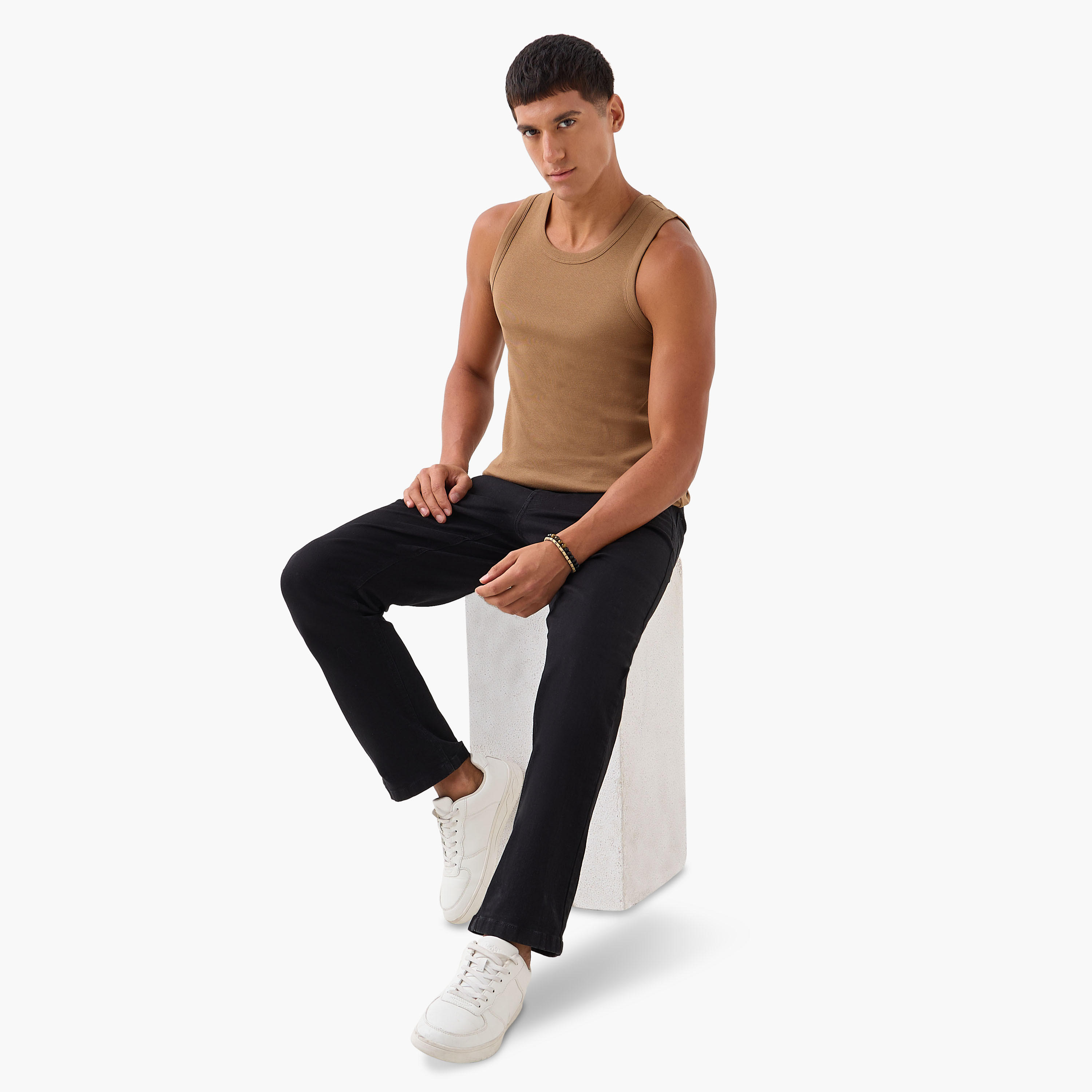 فيست رجالي مضلع-men-clothing-tshirtsandpolos-vests-image-4