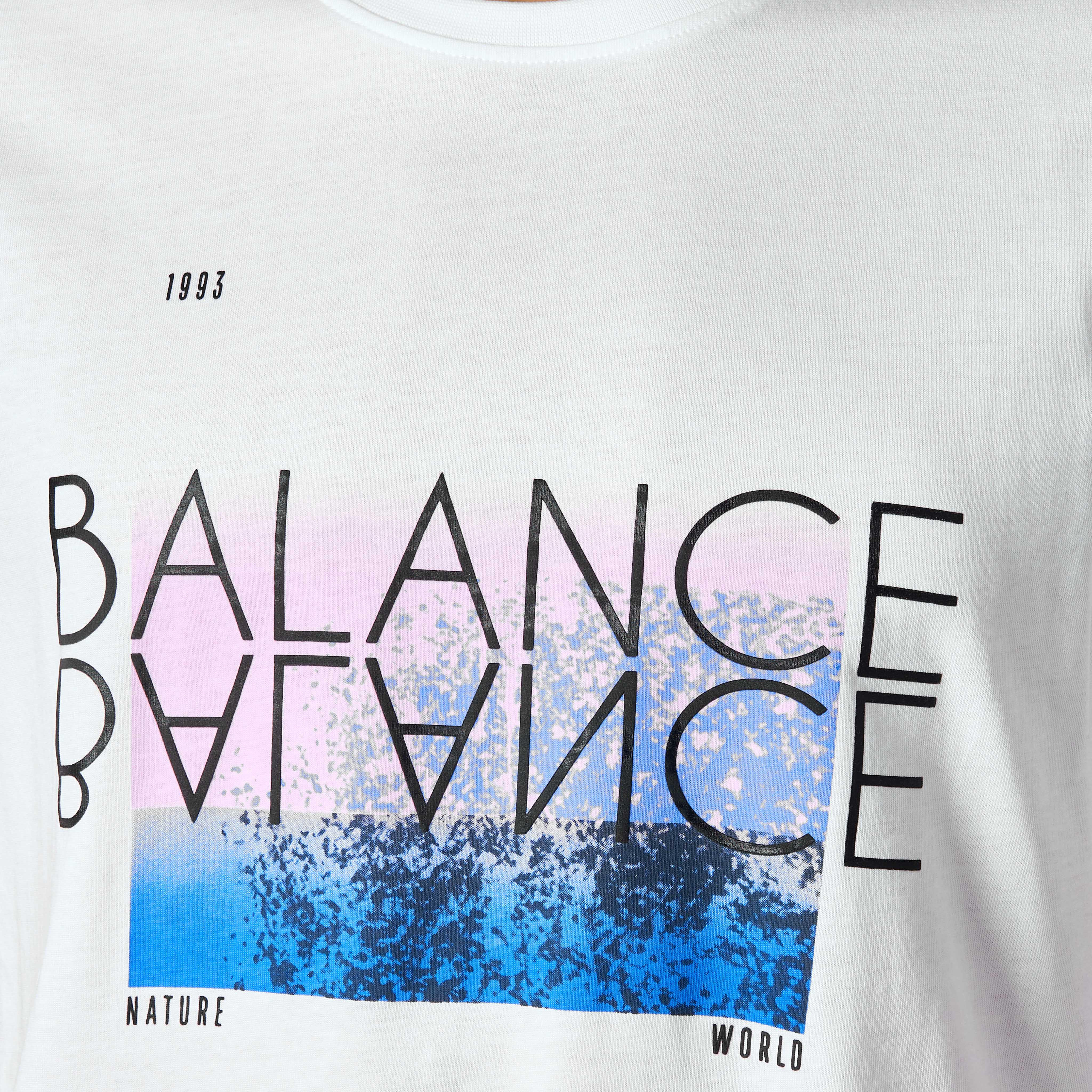 Men Slim Fit Crew Neck Short Sleeves Graphic Print T-shirt-men-clothing-tshirtsandpolos-tshirts-image-4