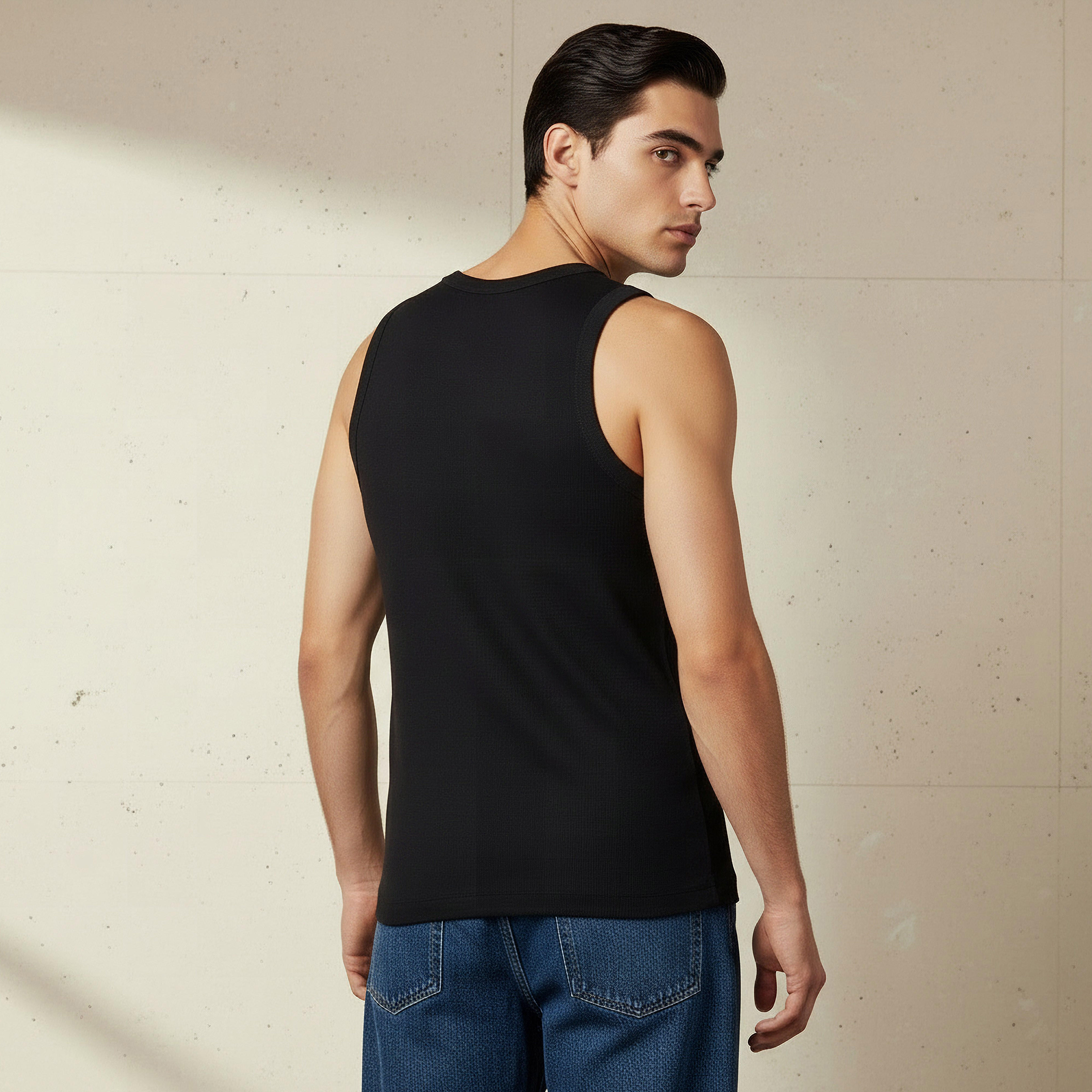 فيست مضلعة للرجال-men-clothing-tshirtsandpolos-vests-image-3
