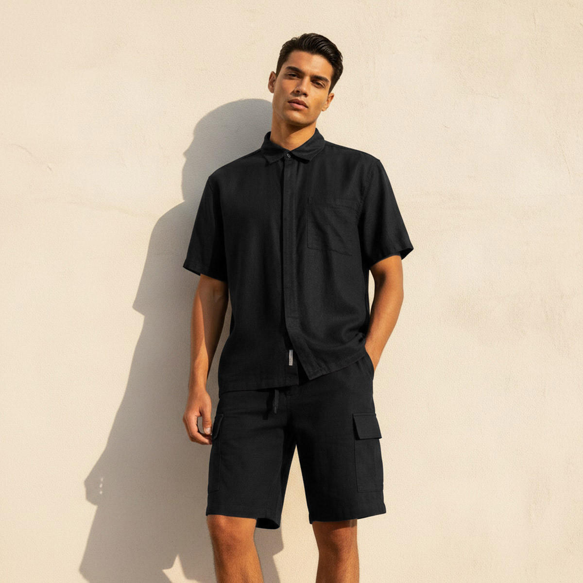 قميص من مزيج الكتان بقصّة عادية وياقة عادية للرجال-men-clothing-shirts-image-1