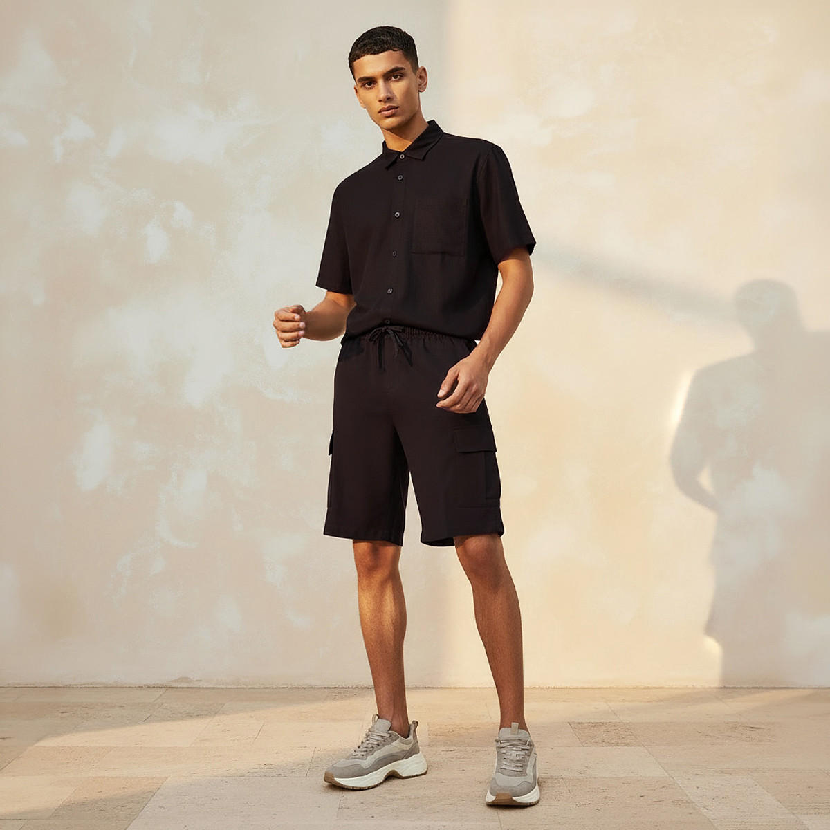شورت كارجو من مزيج الكتان بقصّة عادية للرجال-men-clothing-bottoms-shorts-image-3