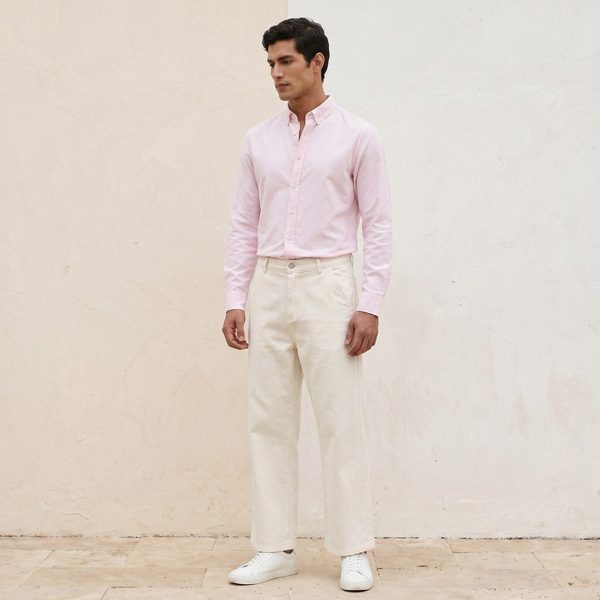 قميص بأكمام طويلة وياقة ووصلة أزرار وقصة عادية من سبلاش بيزك-men-clothing-shirts-image-3