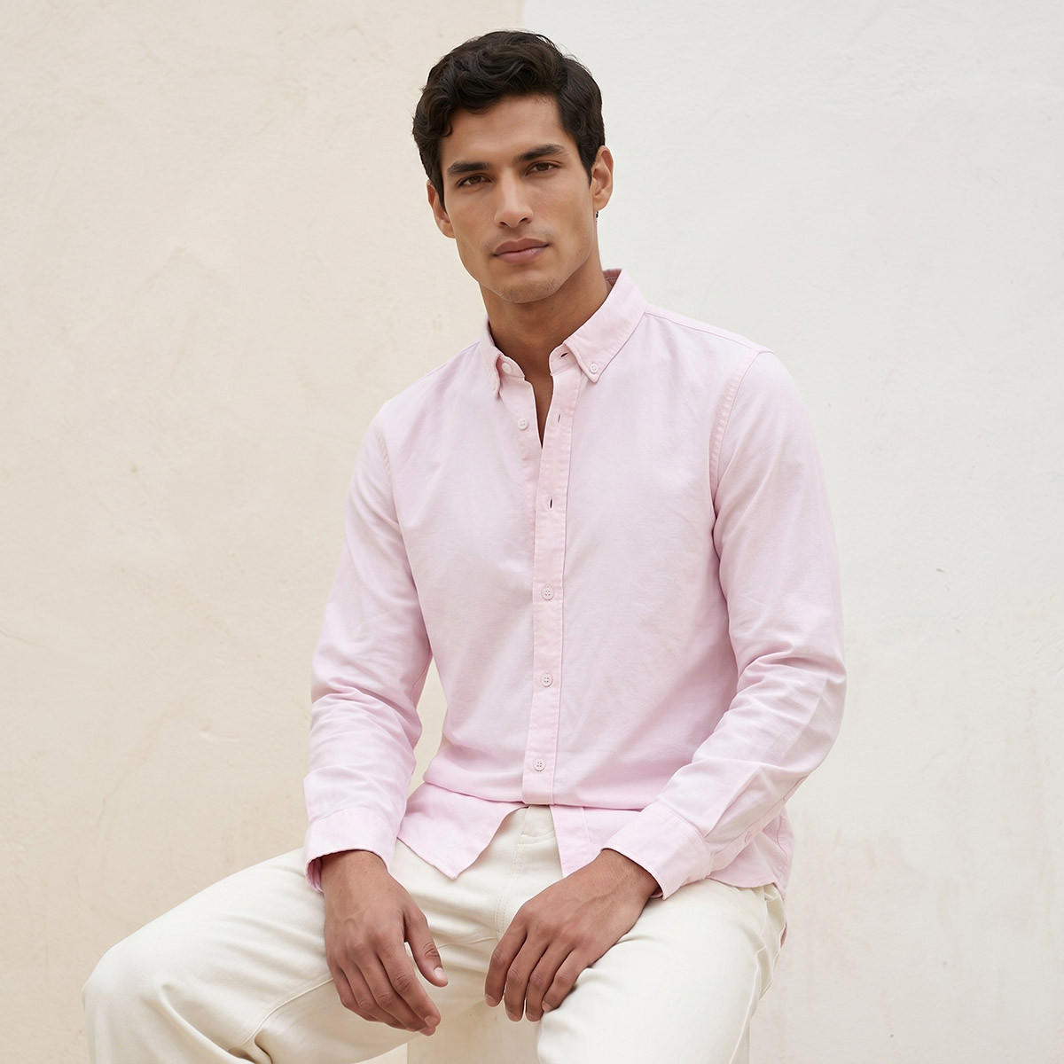 قميص بأكمام طويلة وياقة ووصلة أزرار وقصة عادية من سبلاش بيزك-men-clothing-shirts-image-5