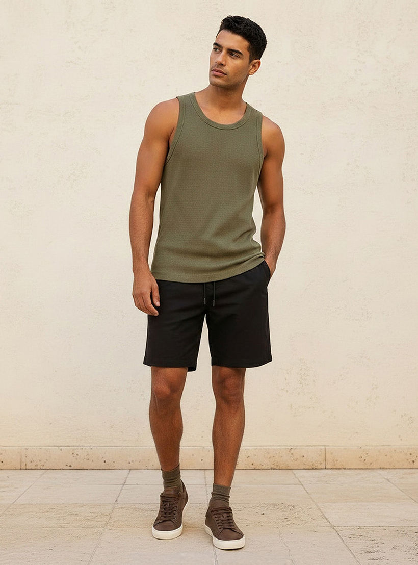 فيست مضلع من سبلاش بيسك-men-clothing-tshirtsandpolos-vests-image-3