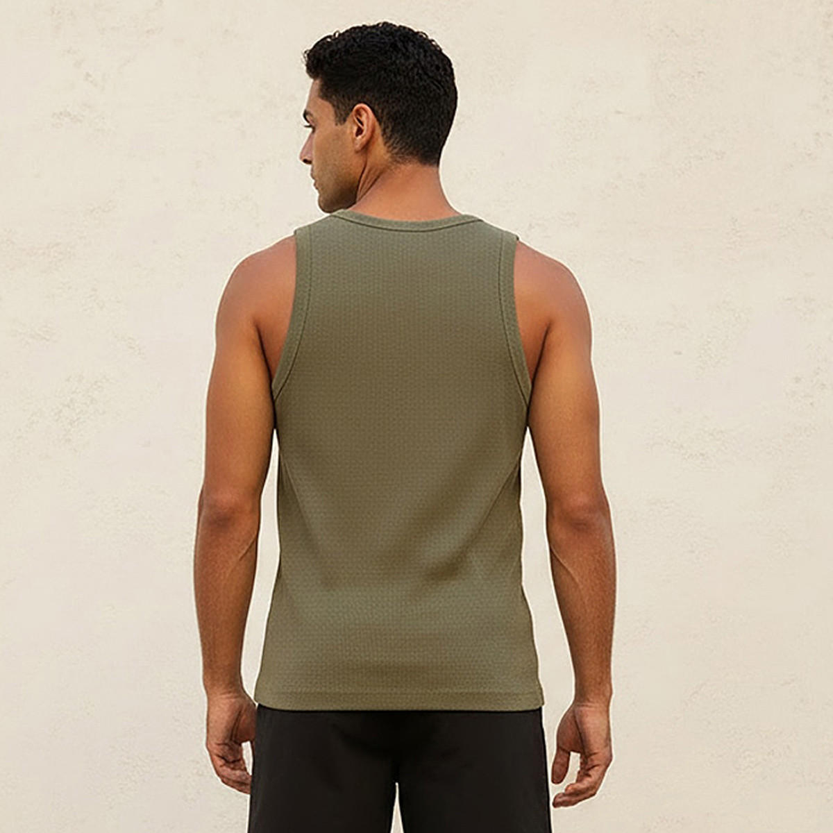 فيست مضلع من سبلاش بيسك-men-clothing-tshirtsandpolos-vests-image-4