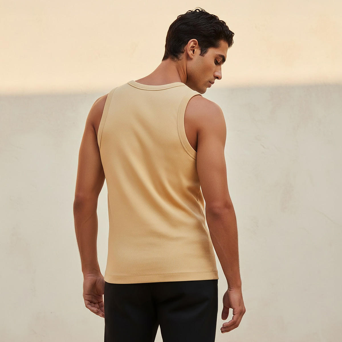 فيست مضلع من سبلاش بيسك-men-clothing-tshirtsandpolos-vests-image-4