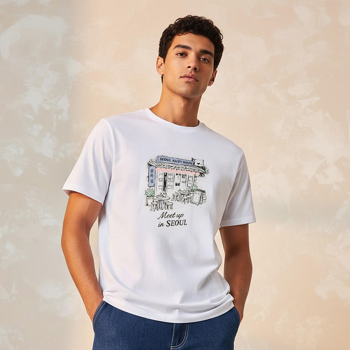 تيشيرت بقصة سليم وياقة ضيقة وأكمام قصيرة وطبعات من أساسيات سبلاش-men-clothing-tshirtsandpolos-tshirts-image-1