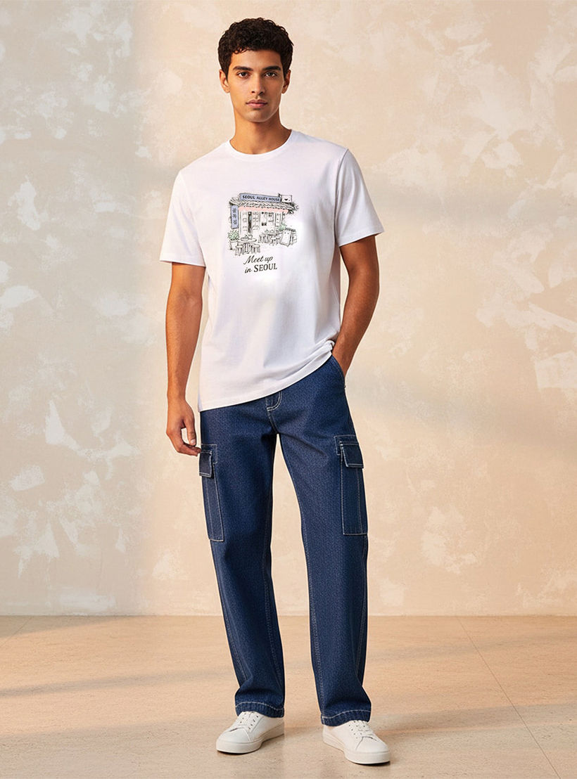تيشيرت بقصة سليم وياقة ضيقة وأكمام قصيرة وطبعات من أساسيات سبلاش-men-clothing-tshirtsandpolos-tshirts-image-3