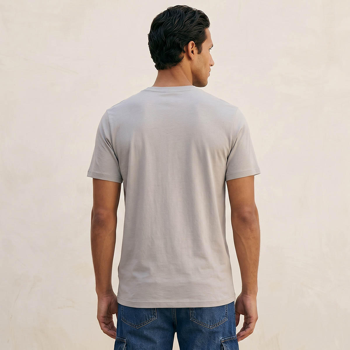 تيشيرت بقصة ضيقة وياقة ضيقة وطبعات من أساسيات سبلاش-men-clothing-tshirtsandpolos-tshirts-image-4
