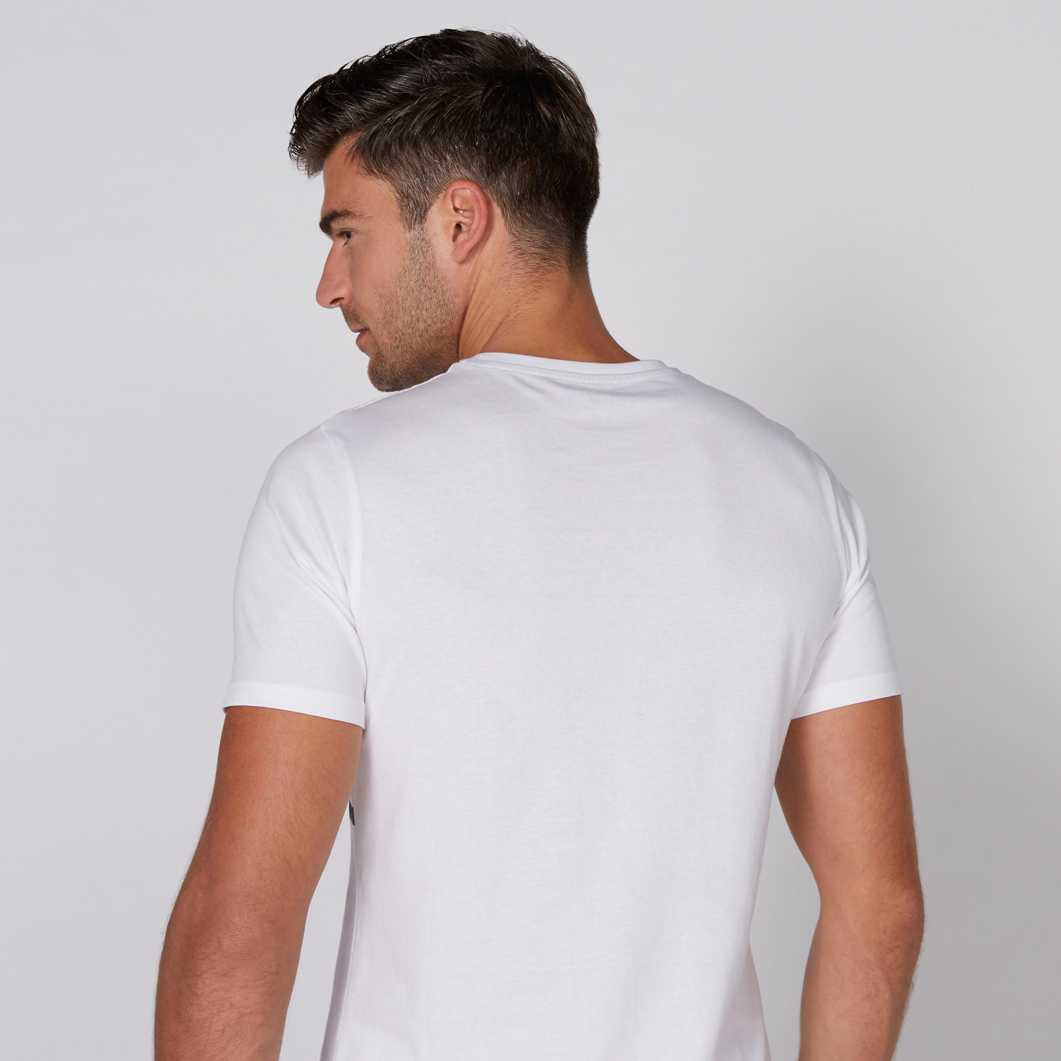 تيشيرت بياقة مستديرة وأكمام قصيرة مع طبعات-men-clothing-tshirtsandpolos-tshirts-image-4