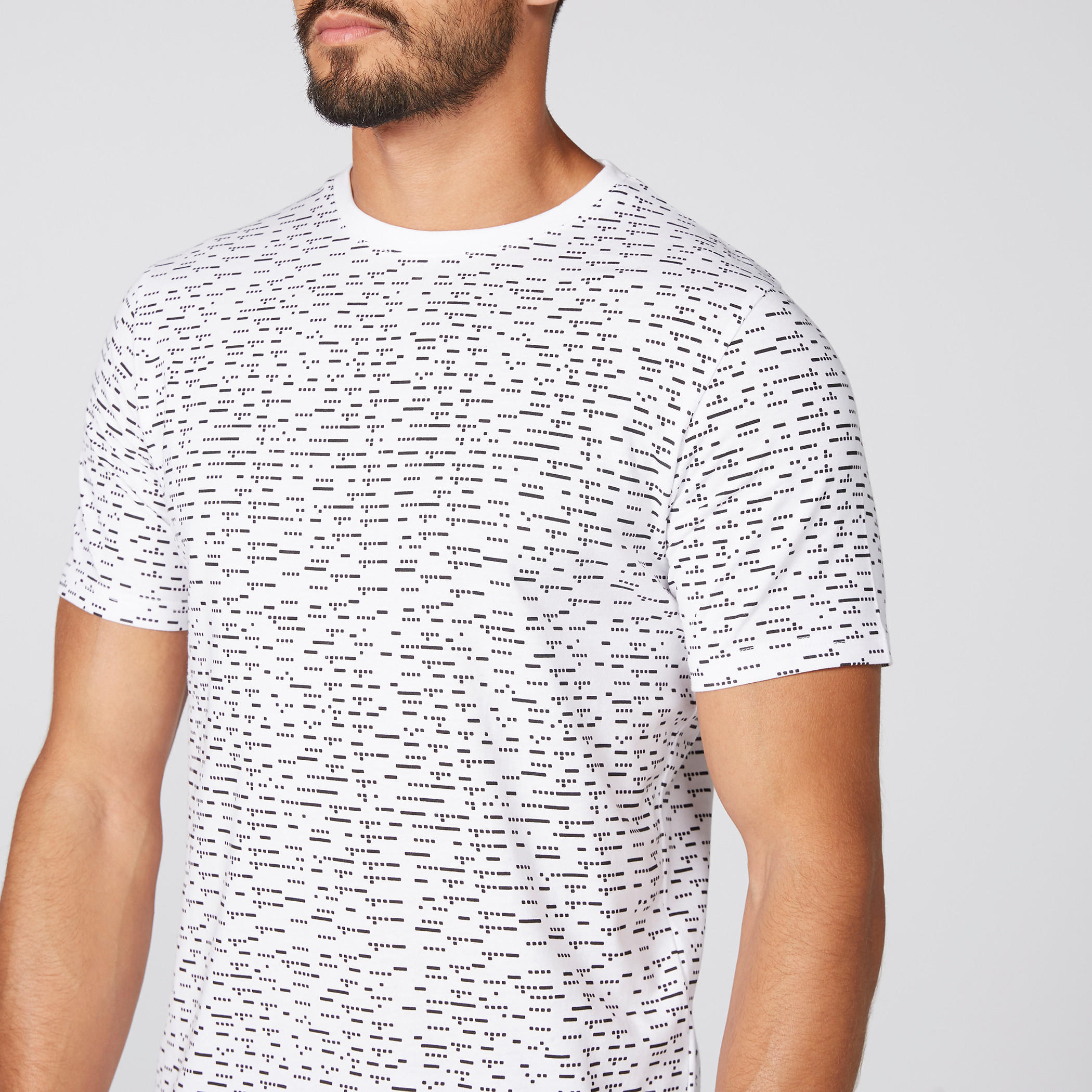 تيشيرت بياقة مستديرة وأكمام قصيرة مع طبعات-men-clothing-tshirtsandpolos-tshirts-image-2
